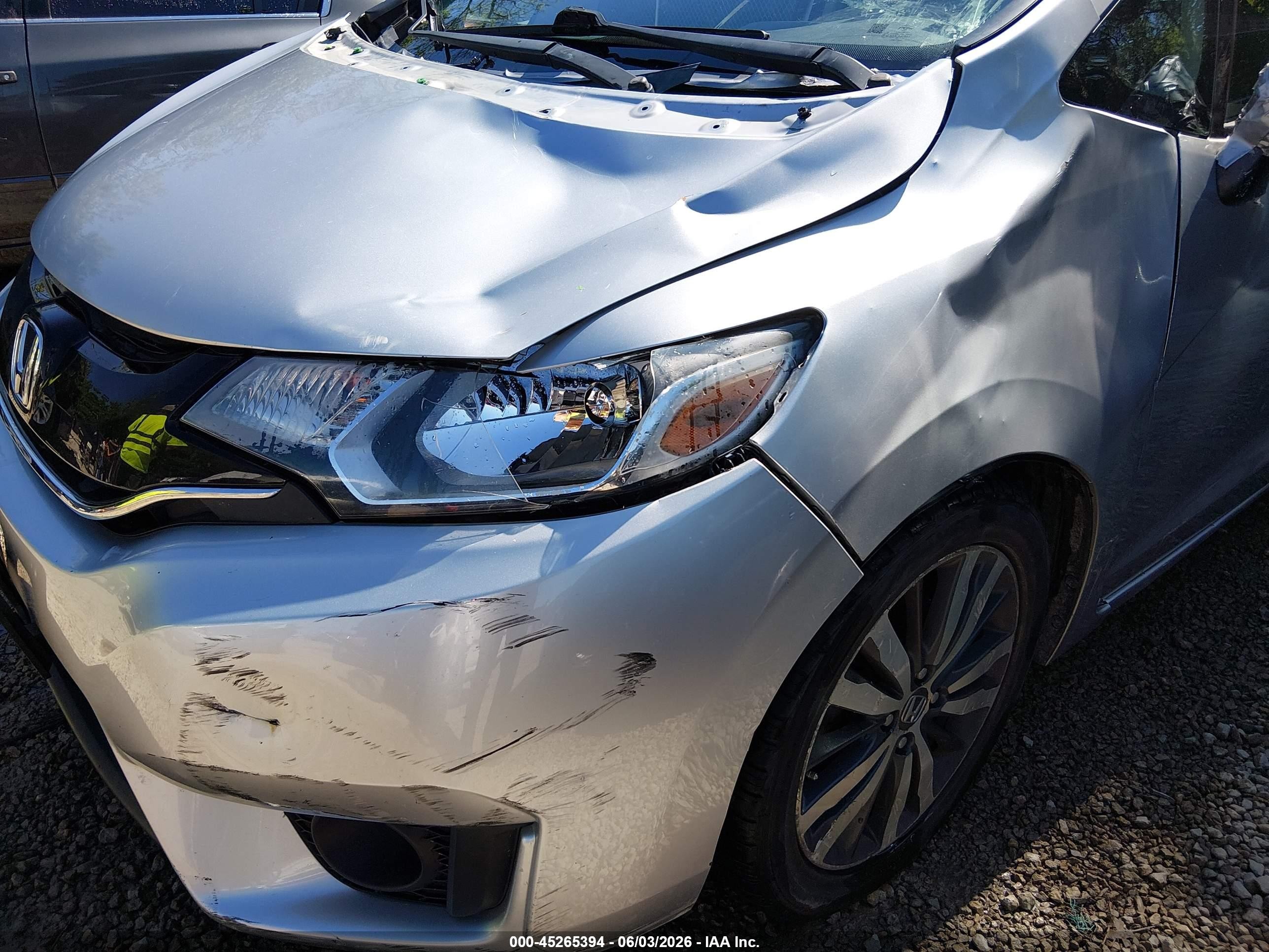 2015 Honda Fit Ex/ex-l Серебряный vin: 3HGGK5H83FM735854