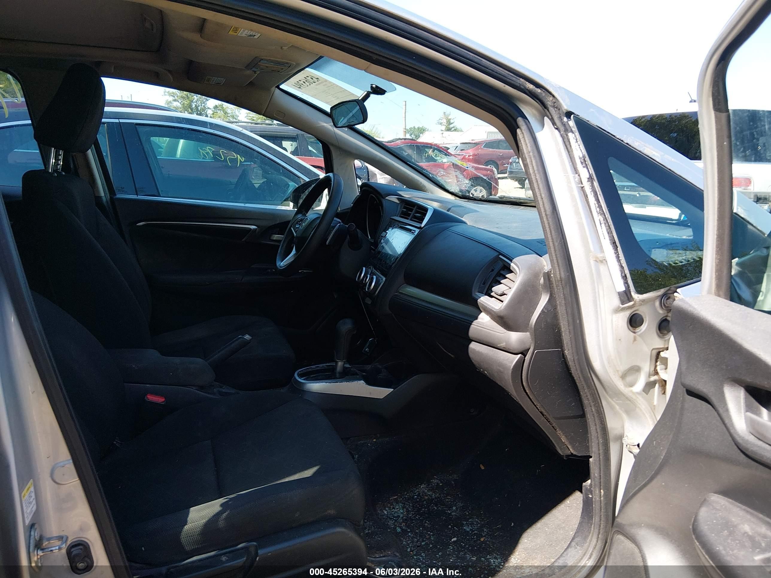 2015 Honda Fit Ex/ex-l Серебряный vin: 3HGGK5H83FM735854