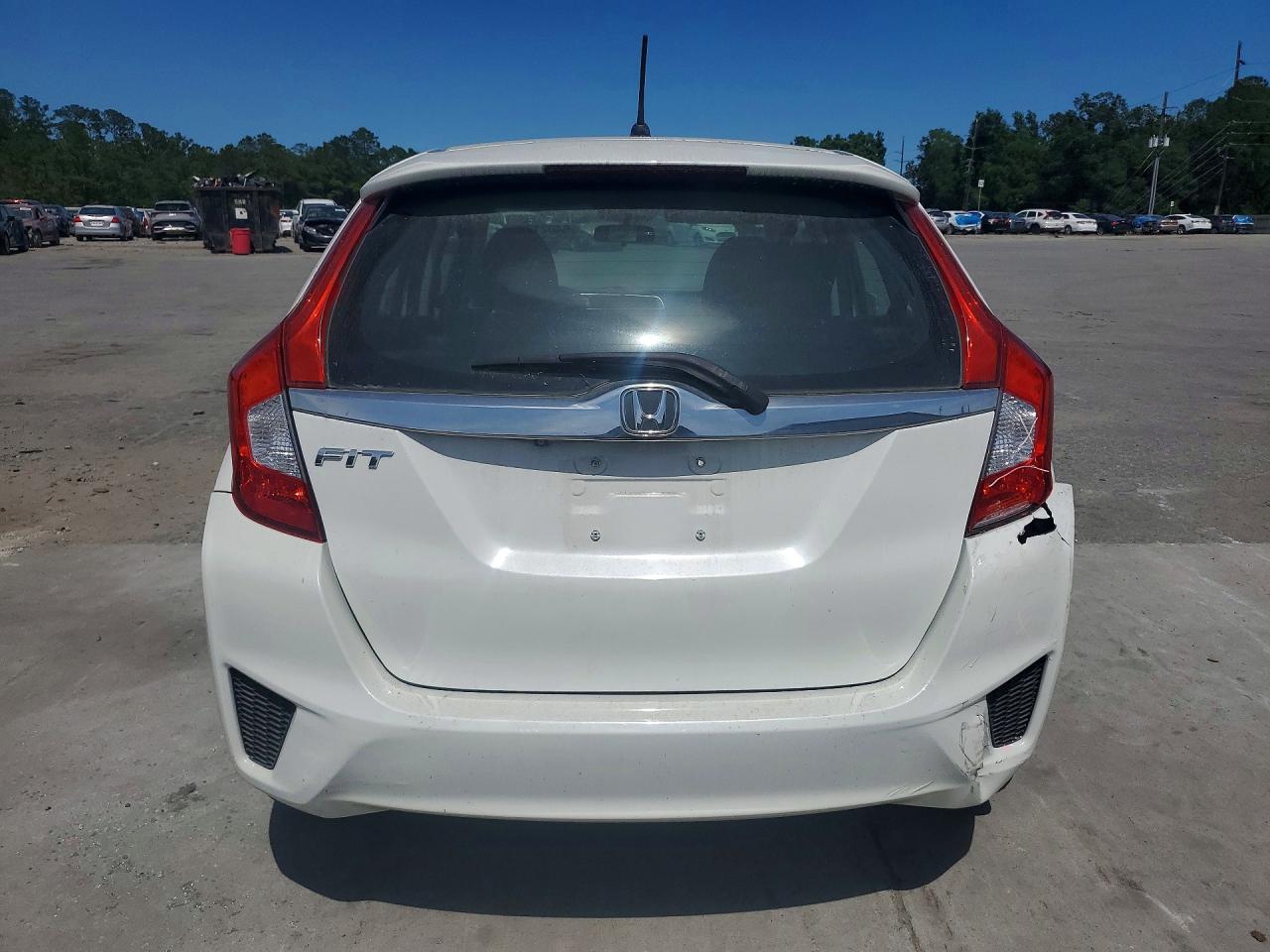 2015 Honda Fit Ex White vin: 3HGGK5H83FM786416