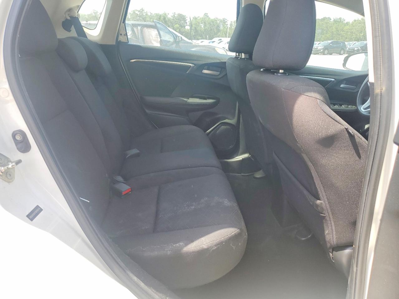 2015 Honda Fit Ex White vin: 3HGGK5H83FM786416