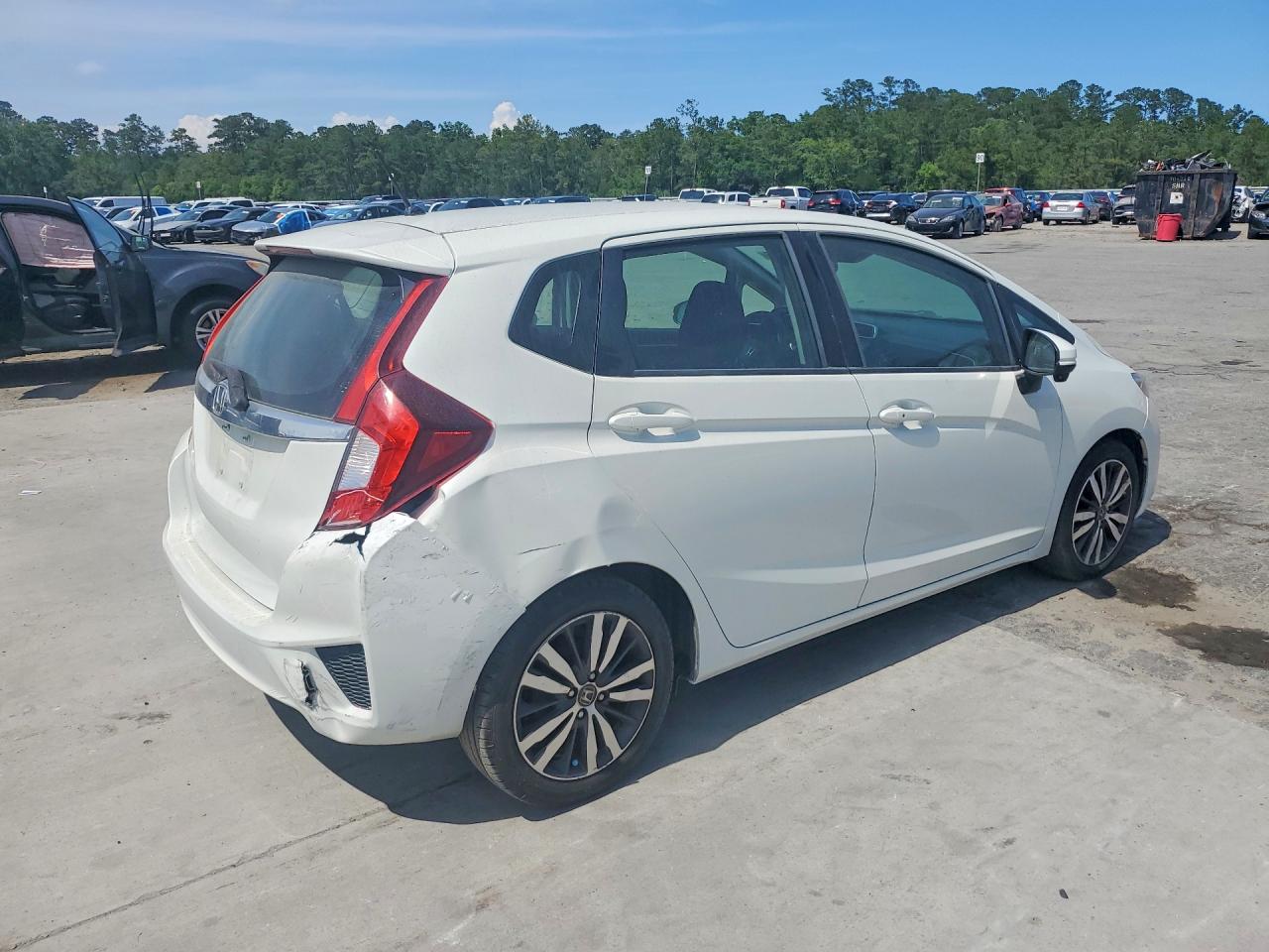 2015 Honda Fit Ex White vin: 3HGGK5H83FM786416