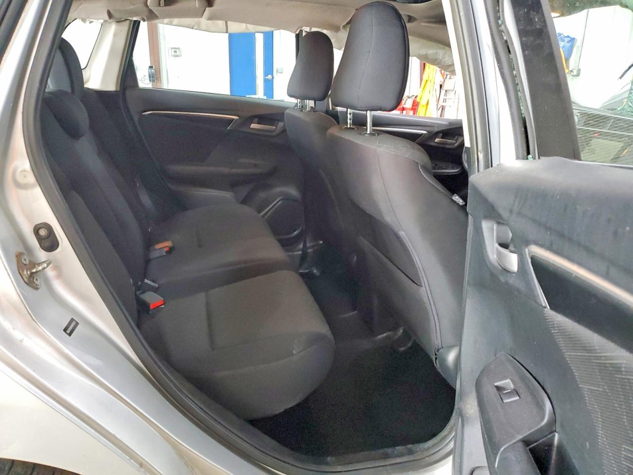 2015 Honda Fit Ex Silver vin: 3HGGK5H84FM703821