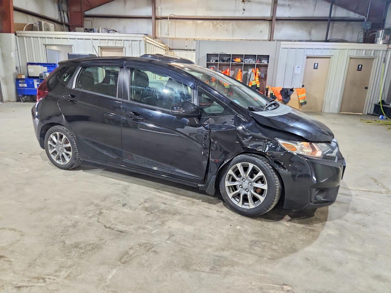 2015 Honda Fit Black vin: 3HGGK5H84FM705990