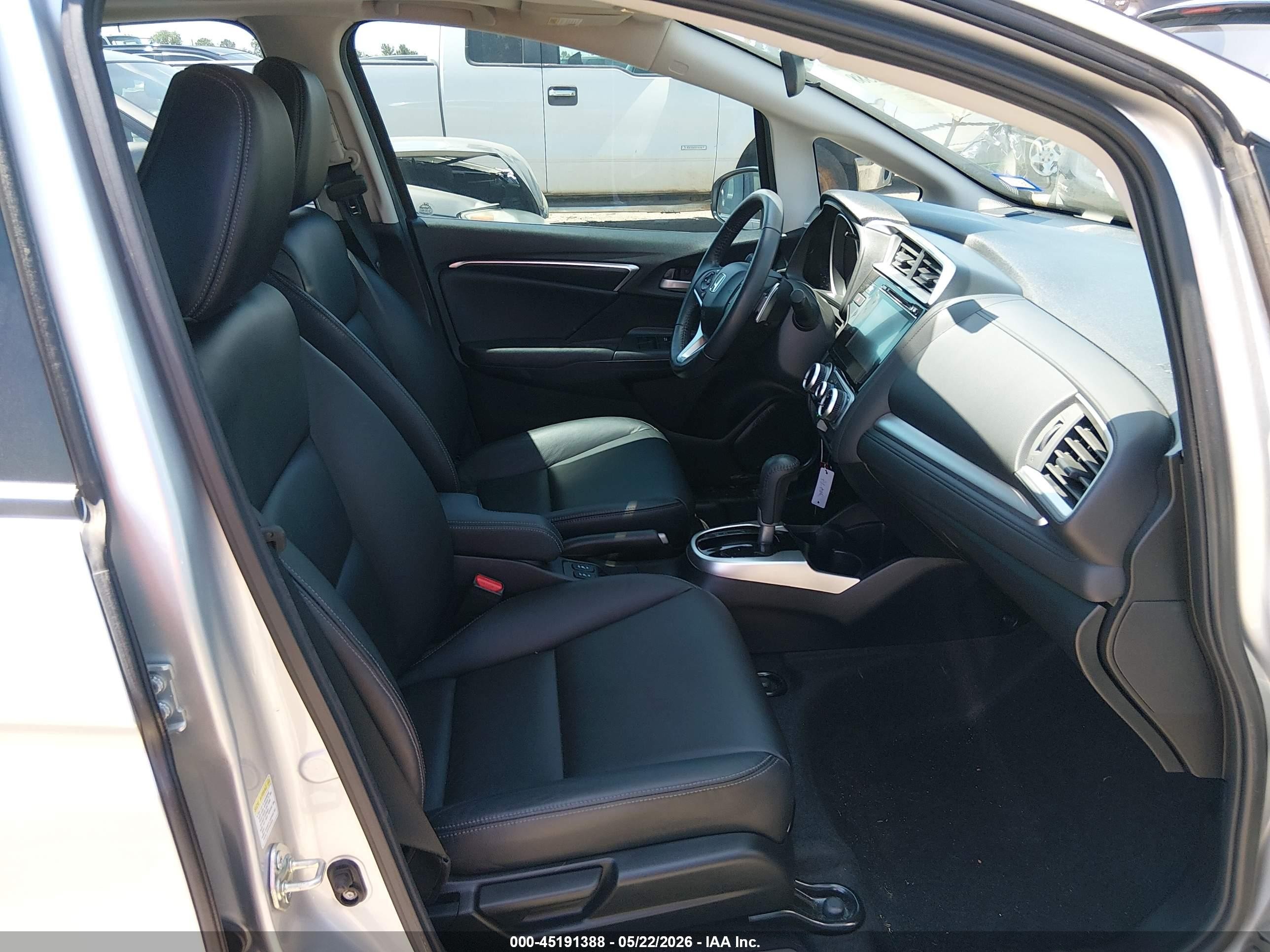 2015 Honda Fit Ex/ex-l Серебряный vin: 3HGGK5H84FM722692