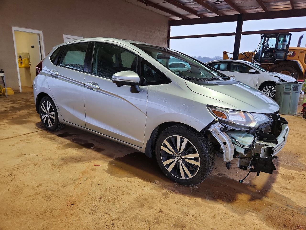 2015 Honda Fit Ex Silver vin: 3HGGK5H84FM726368
