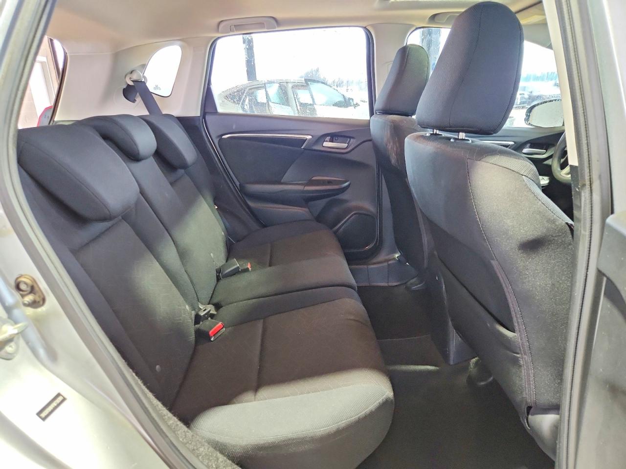 2015 Honda Fit Ex Silver vin: 3HGGK5H84FM726368