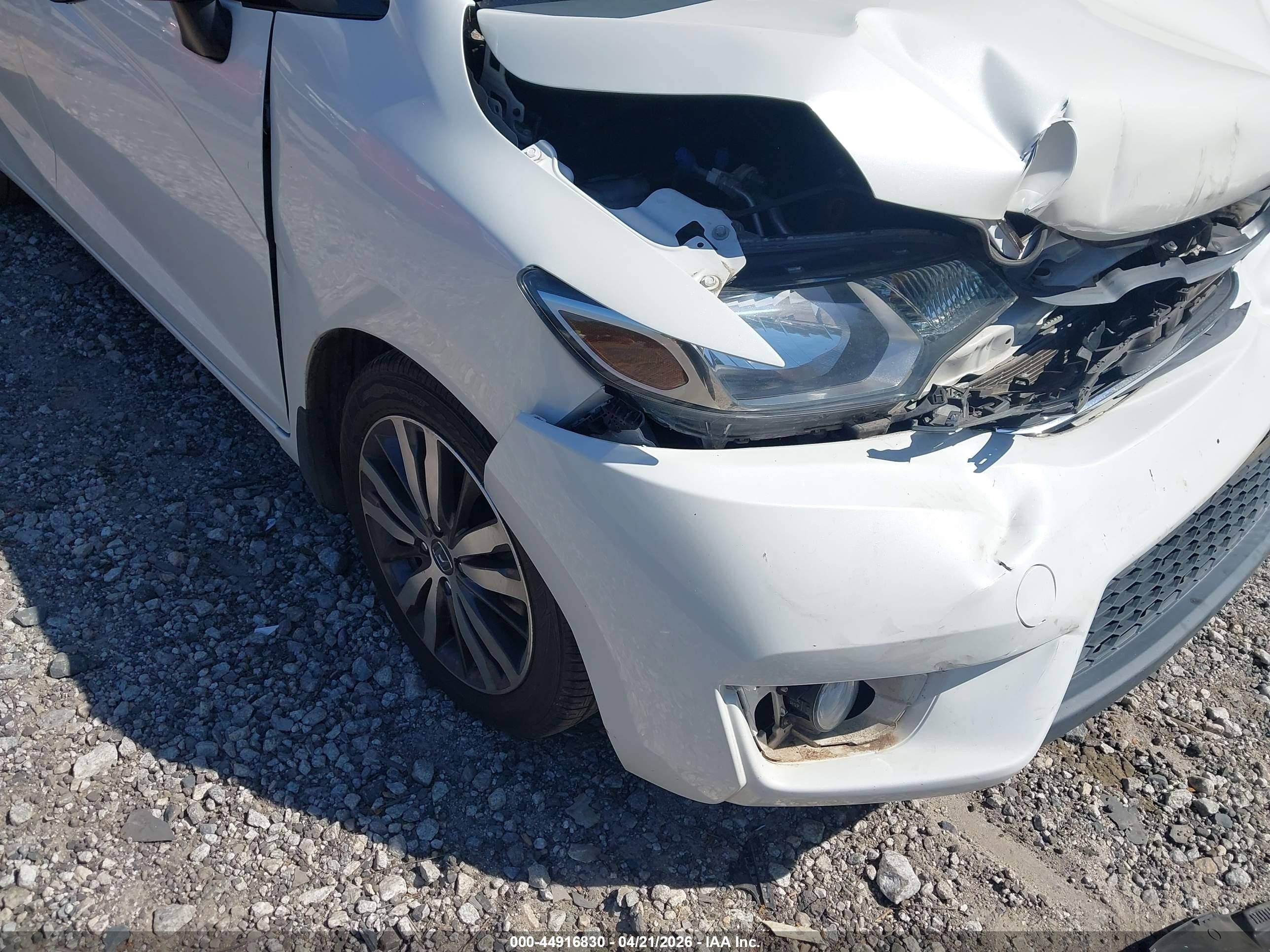 2015 Honda Fit Ex/ex-l Белый vin: 3HGGK5H84FM752159