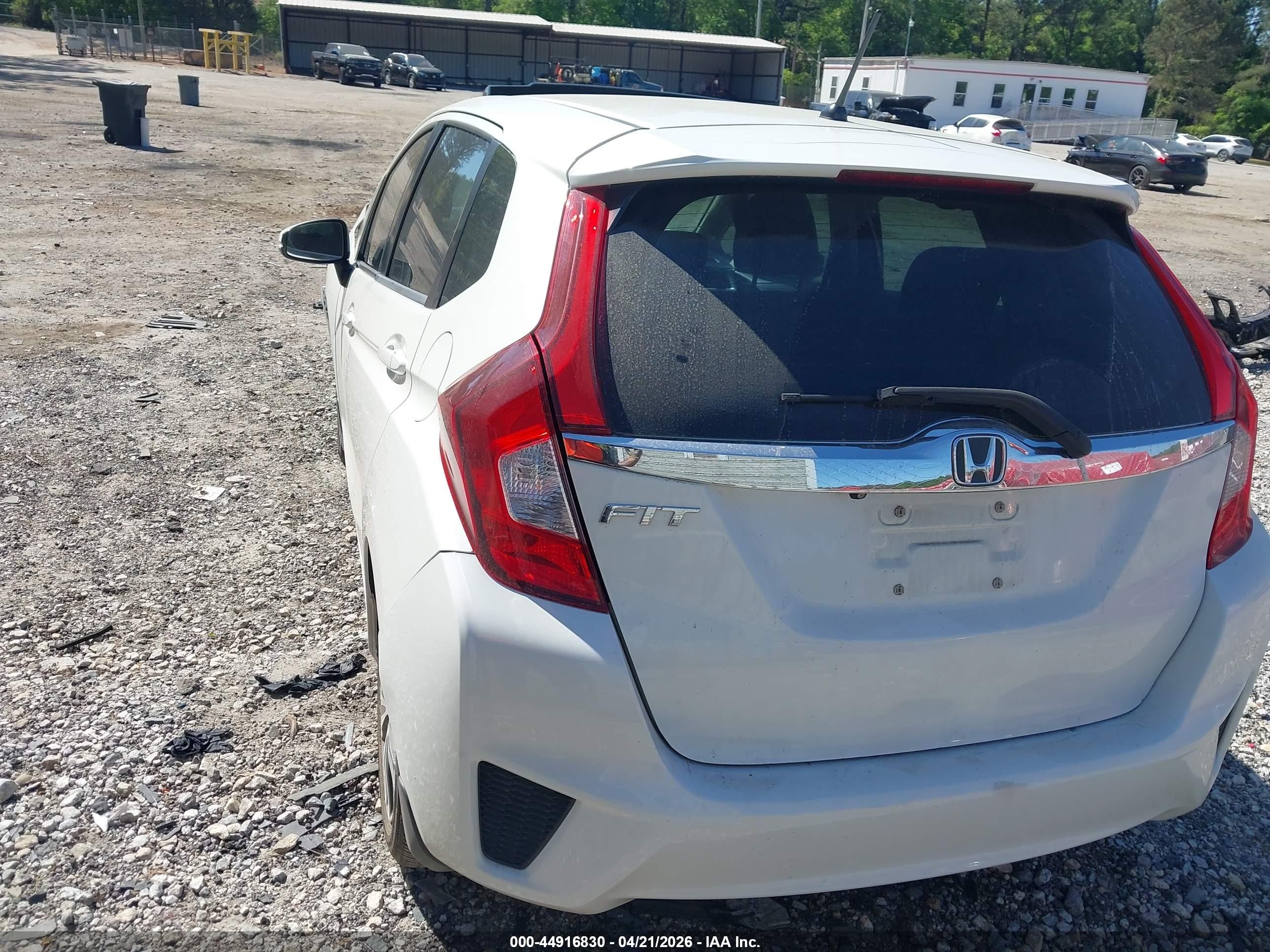 2015 Honda Fit Ex/ex-l Белый vin: 3HGGK5H84FM752159