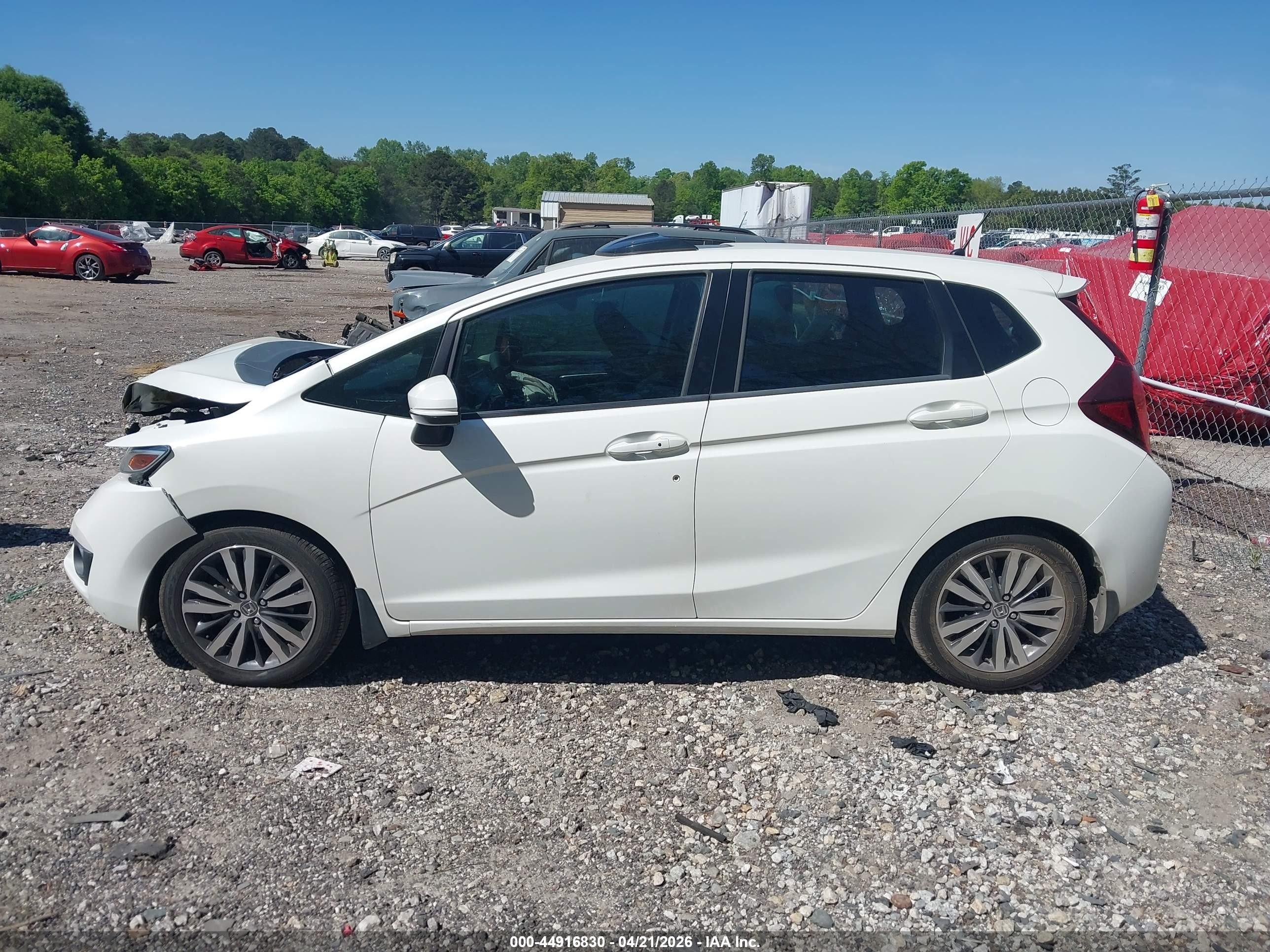 2015 Honda Fit Ex/ex-l Белый vin: 3HGGK5H84FM752159