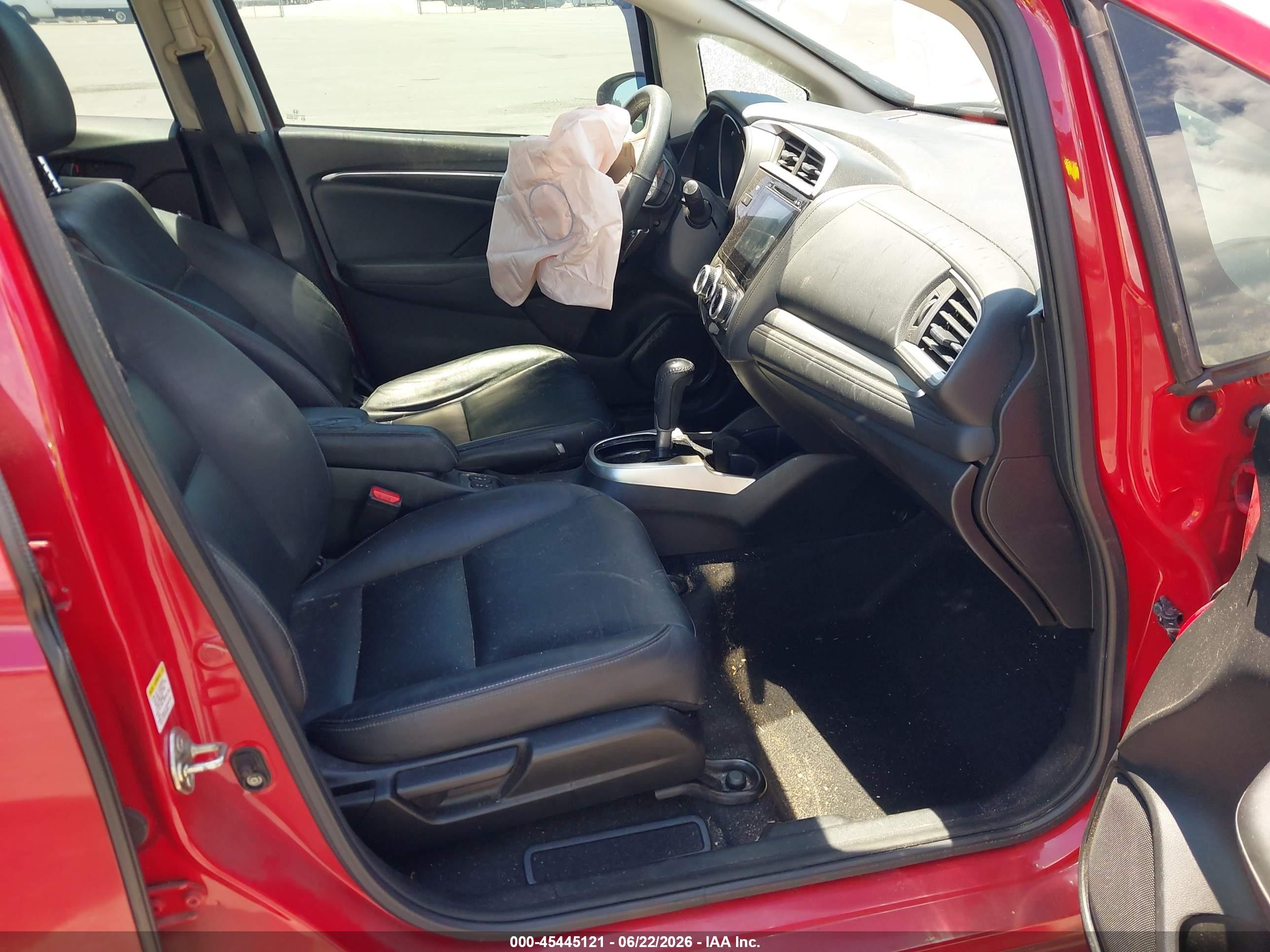 2015 Honda Fit Ex/ex-l Red vin: 3HGGK5H84FM755319