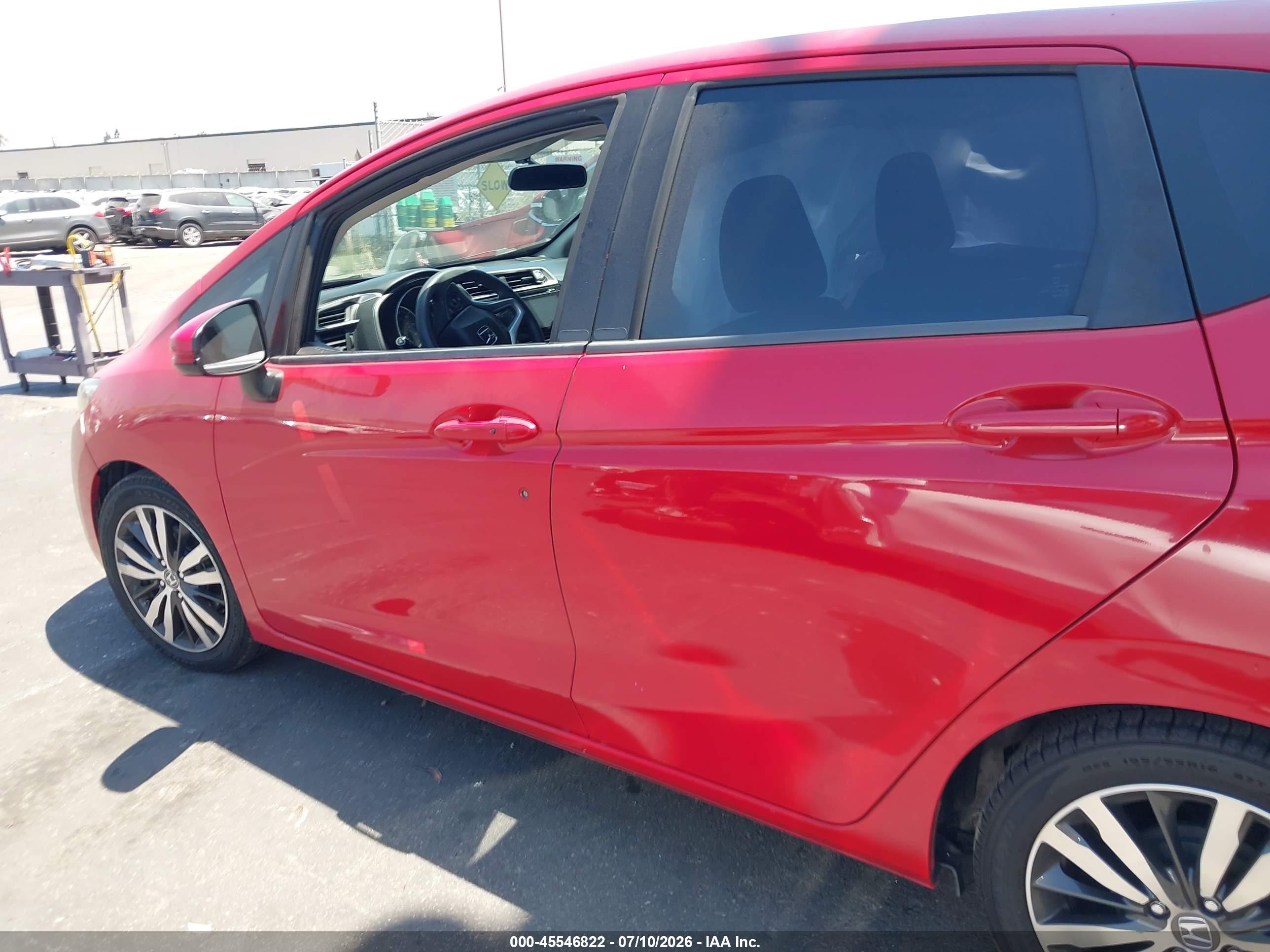 2015 Honda Fit Ex/ex-l Red vin: 3HGGK5H84FM759354