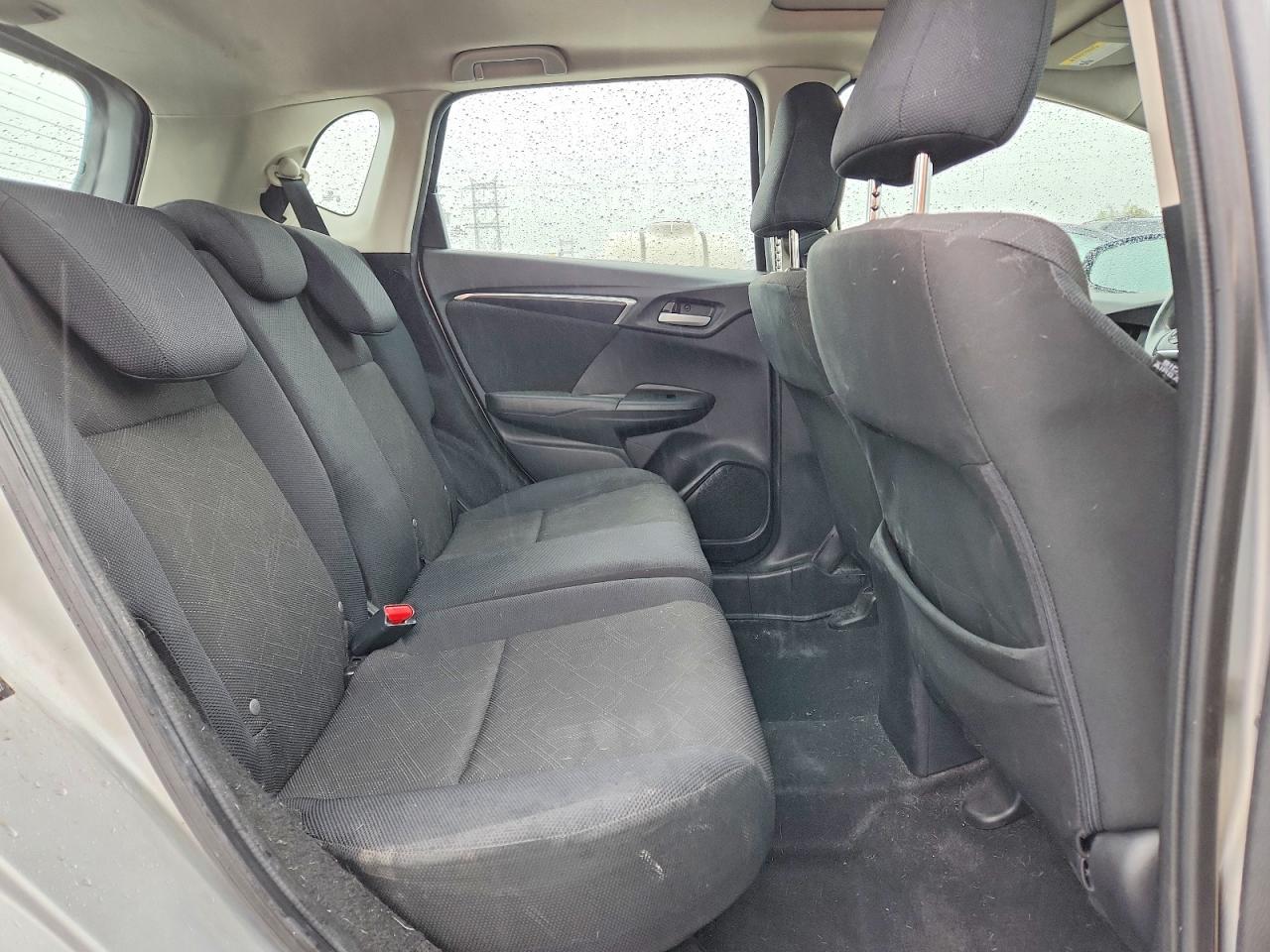 2015 Honda Fit Ex Silver vin: 3HGGK5H84FM759807