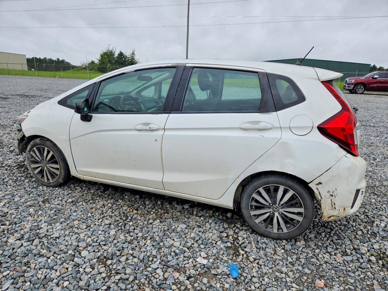 2015 Honda Fit Ex White vin: 3HGGK5H84FM771259