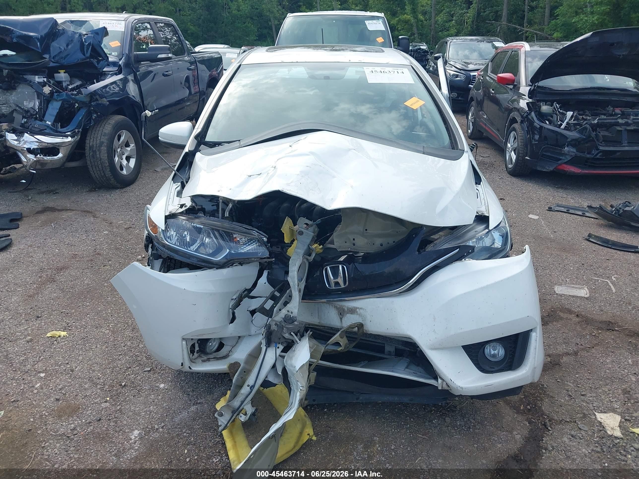 2015 Honda Fit Ex/ex-l White vin: 3HGGK5H85FM718649