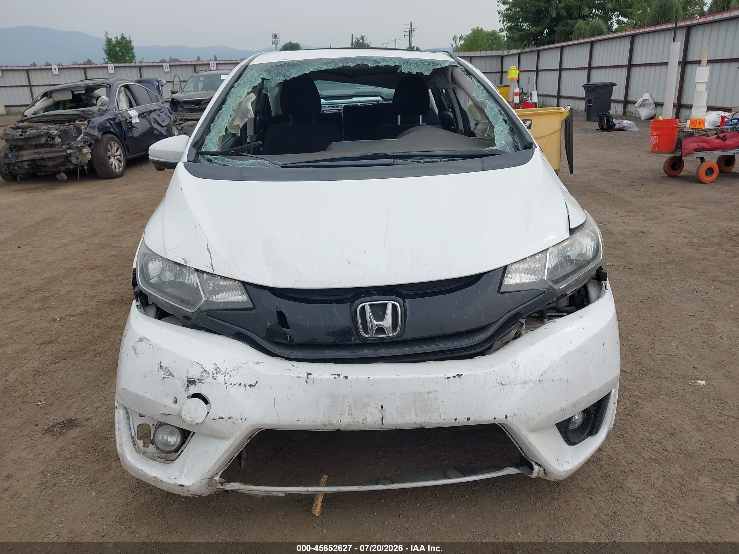 2015 Honda Fit Ex/ex-l White vin: 3HGGK5H85FM739503