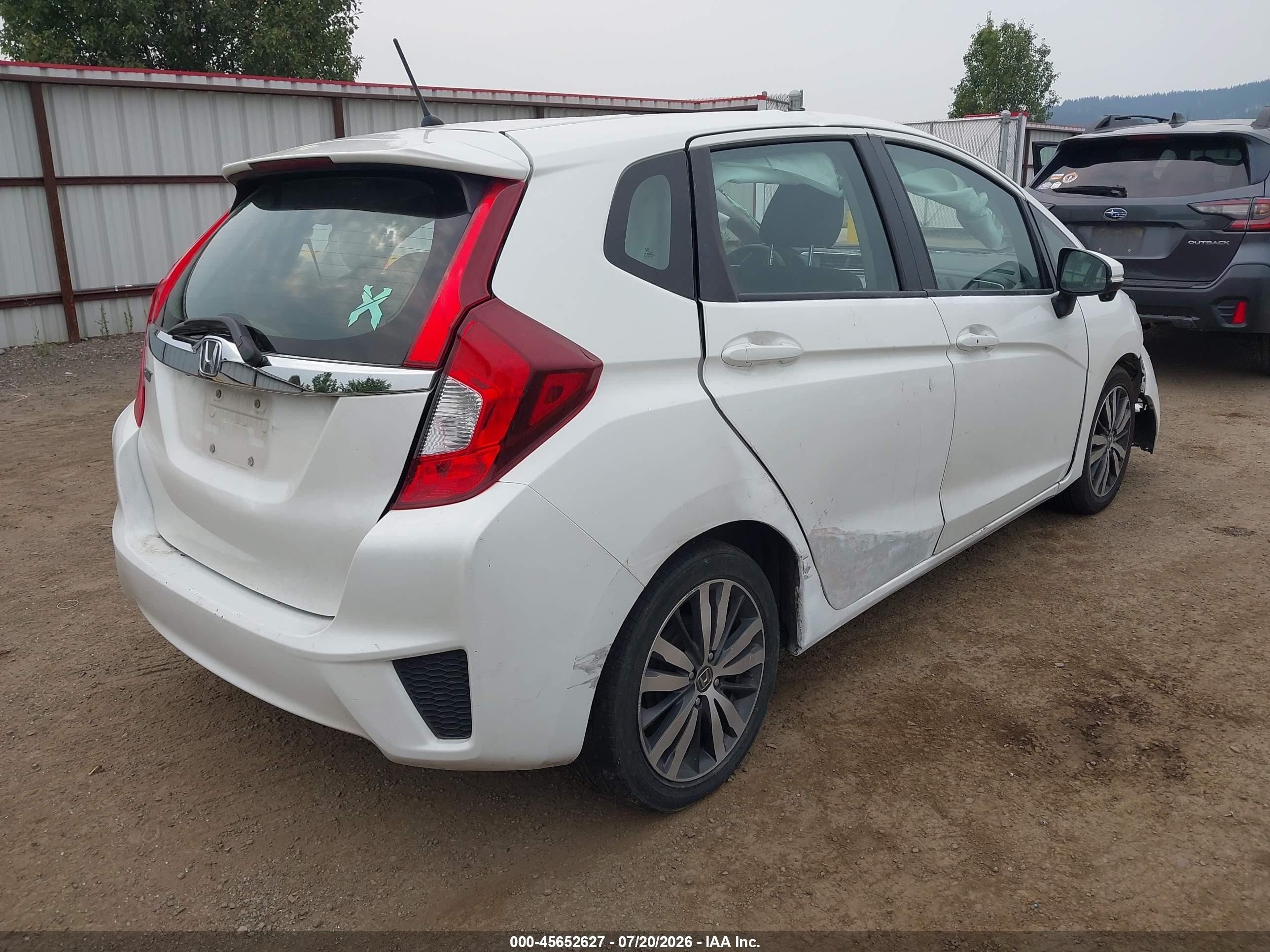 2015 Honda Fit Ex/ex-l White vin: 3HGGK5H85FM739503