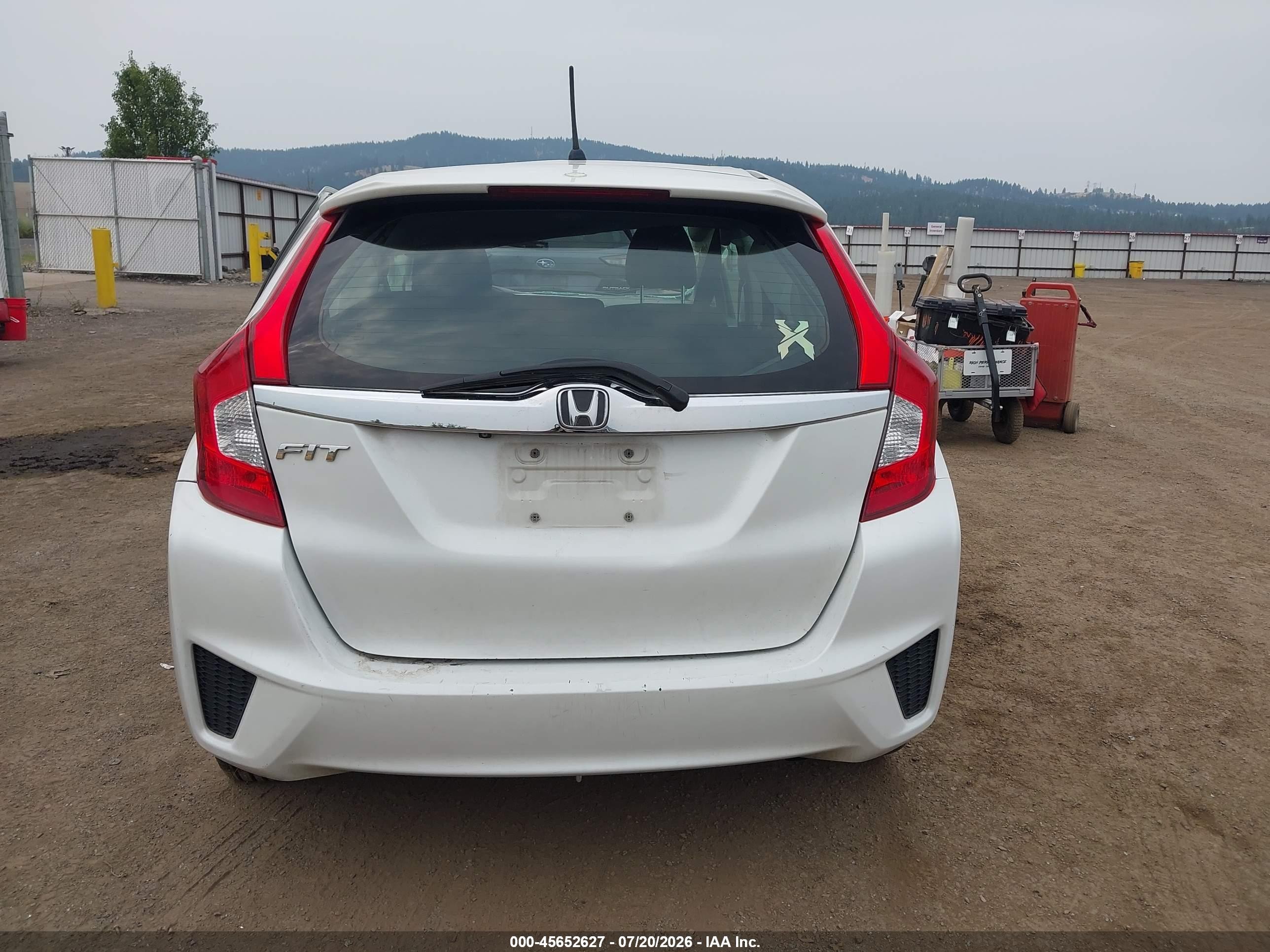 2015 Honda Fit Ex/ex-l White vin: 3HGGK5H85FM739503