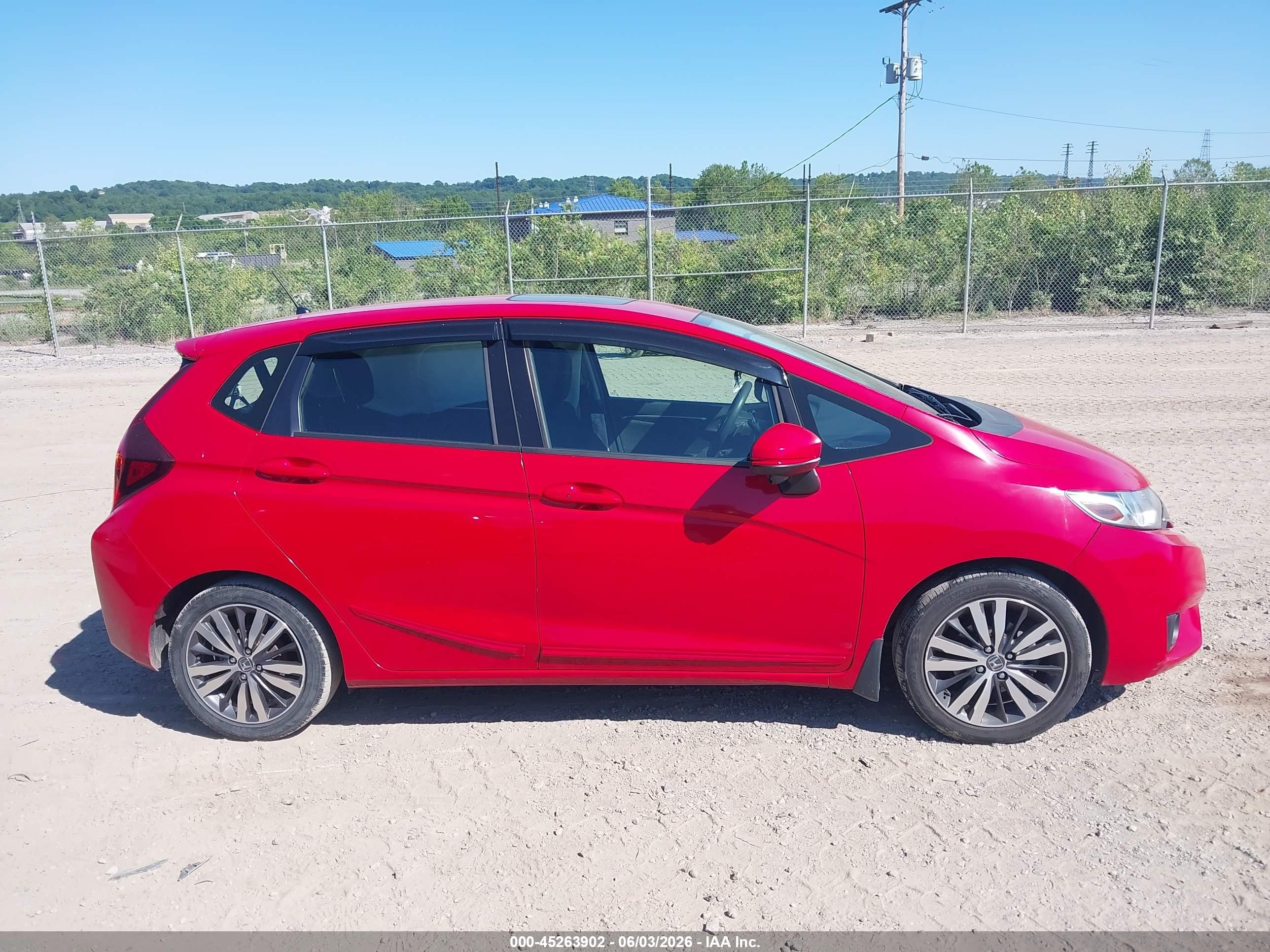 2015 Honda Fit Ex/ex-l Red vin: 3HGGK5H85FM771688