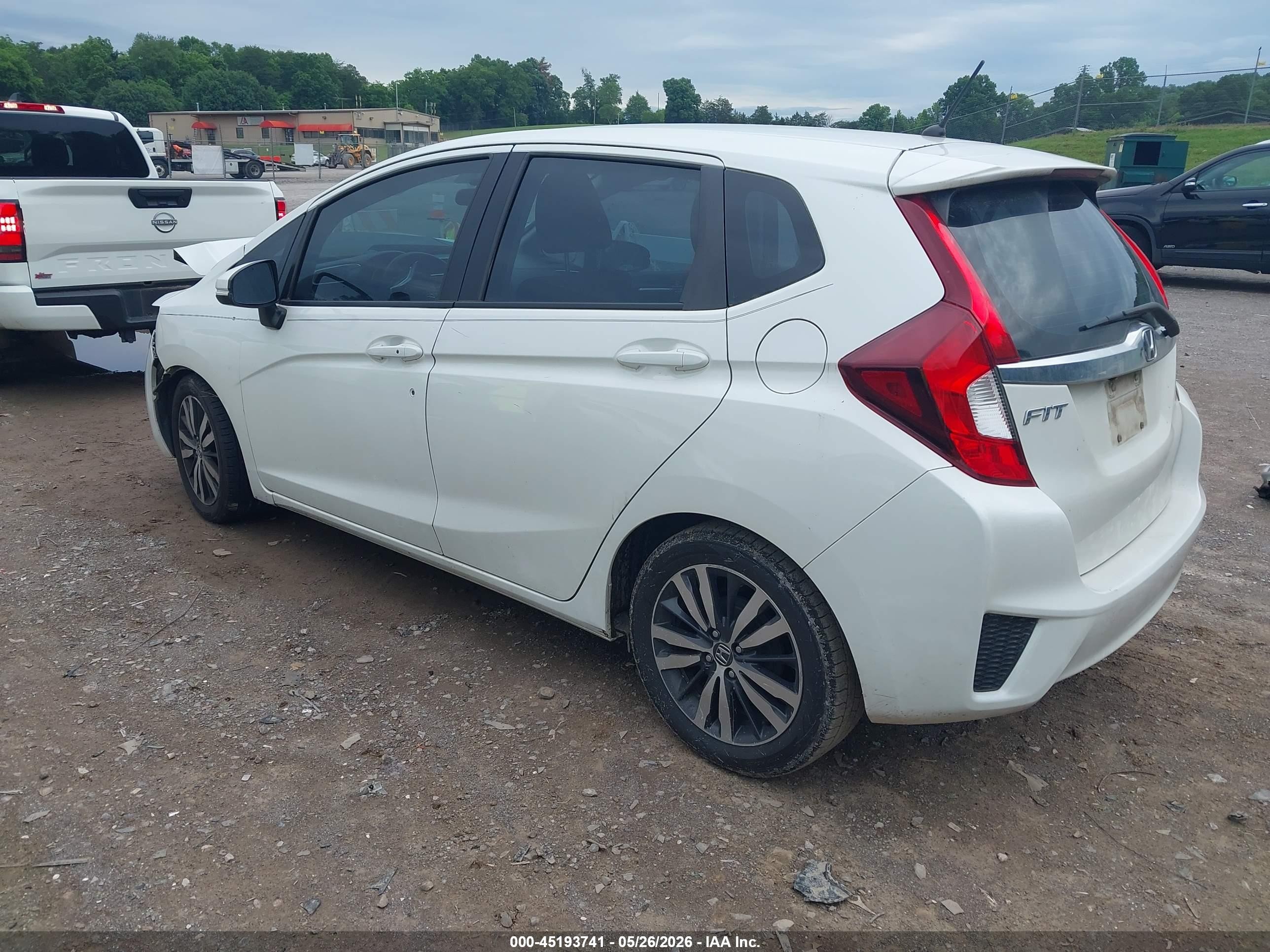 2015 Honda Fit Ex/ex-l White vin: 3HGGK5H85FM774333