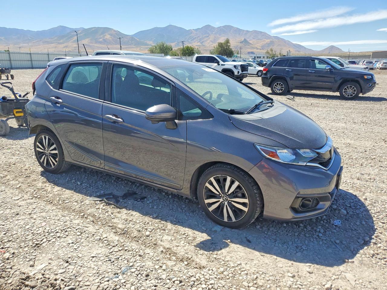 2018 Honda Fit Ex Gray vin: 3HGGK5H85JM701584