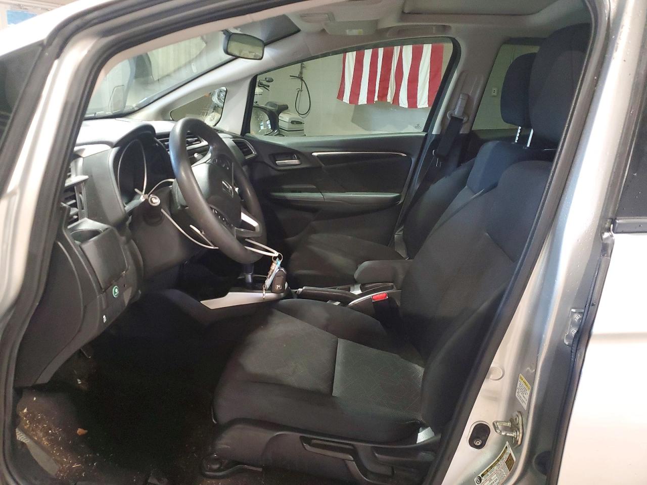 2015 Honda Fit Ex Silver vin: 3HGGK5H86FM701911