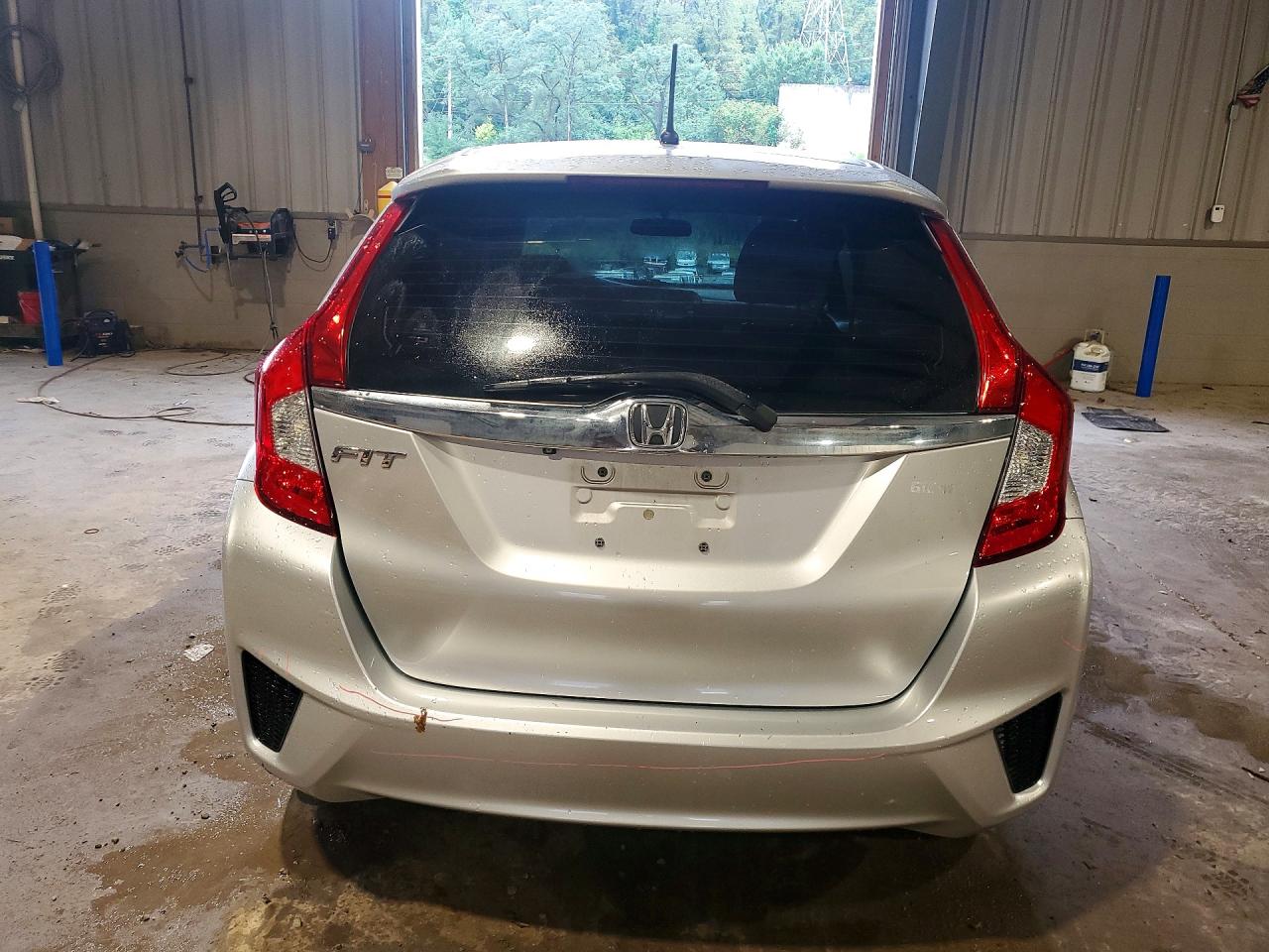 2015 Honda Fit Ex Silver vin: 3HGGK5H86FM701911