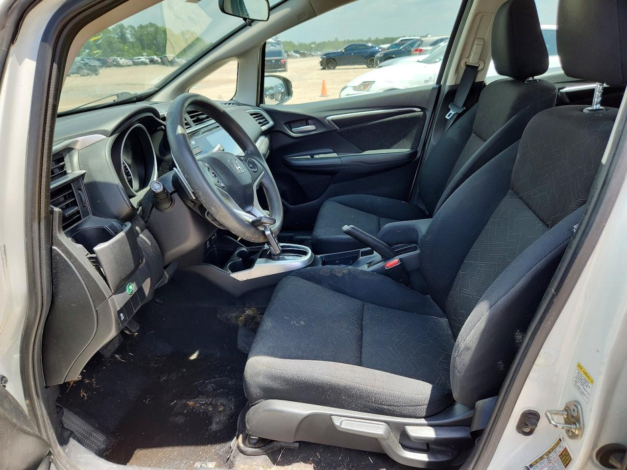 2015 Honda Fit Ex White vin: 3HGGK5H86FM718028