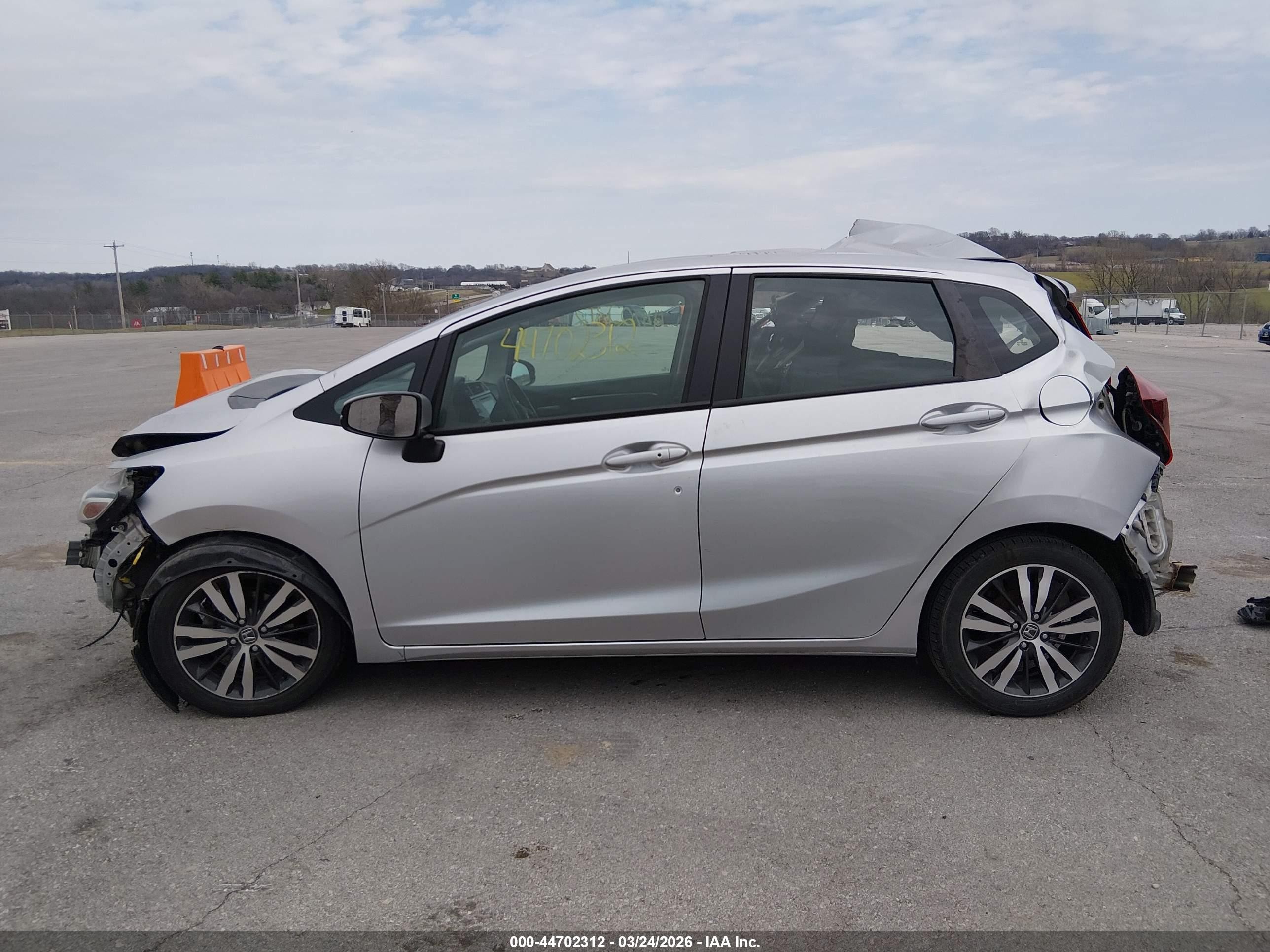 2015 Honda Fit Ex/ex-l Silver vin: 3HGGK5H86FM757279