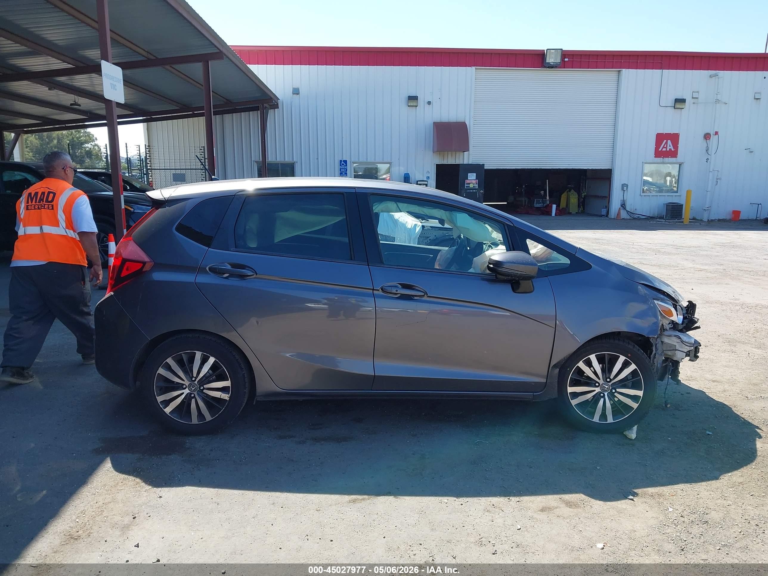 2015 Honda Fit Ex/ex-l Gray vin: 3HGGK5H86FM767892