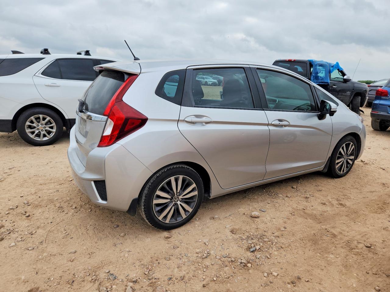 2015 Honda Fit Ex Silver vin: 3HGGK5H87FM725926