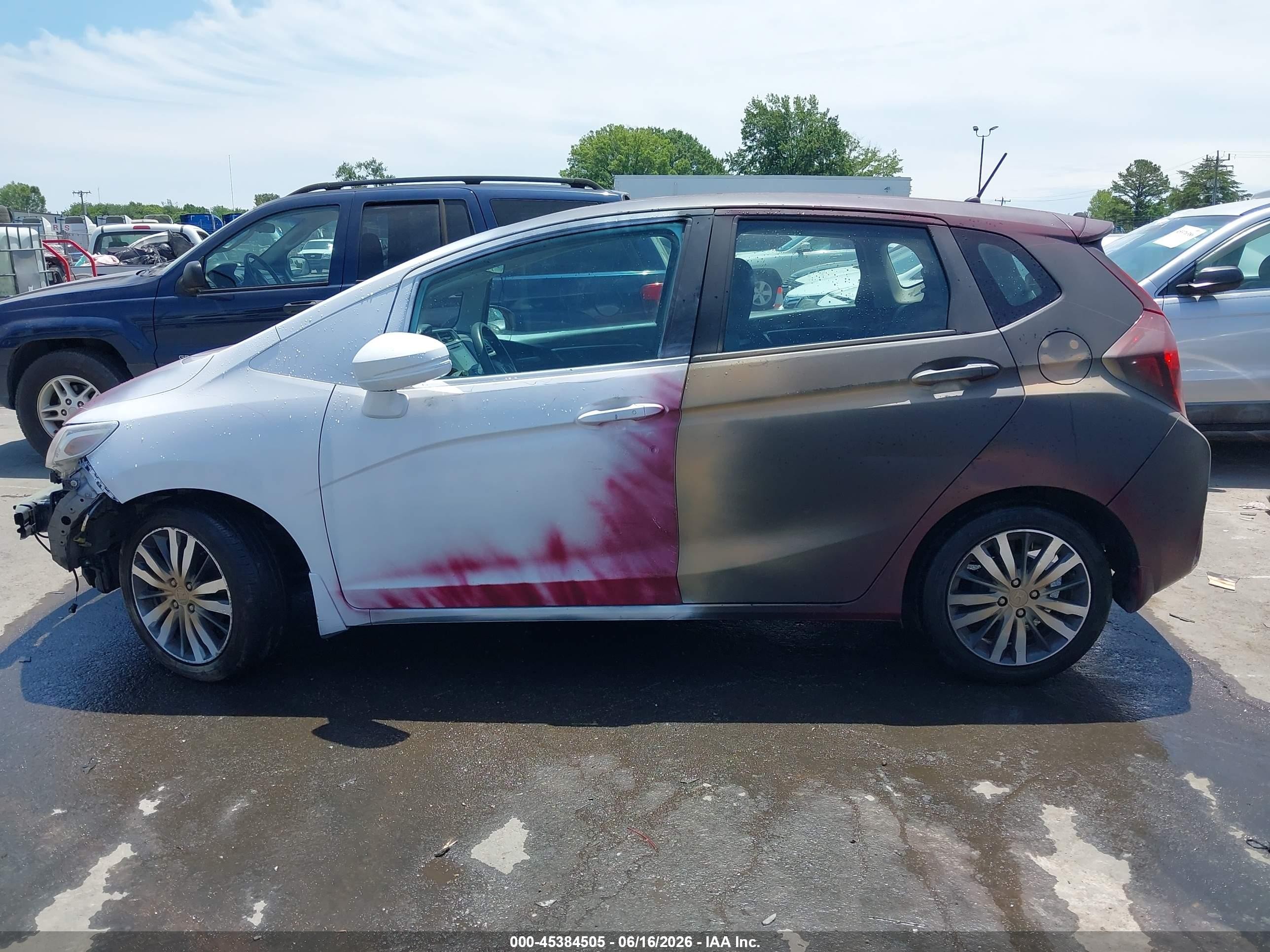 2015 Honda Fit Ex/ex-l White vin: 3HGGK5H87FM729149