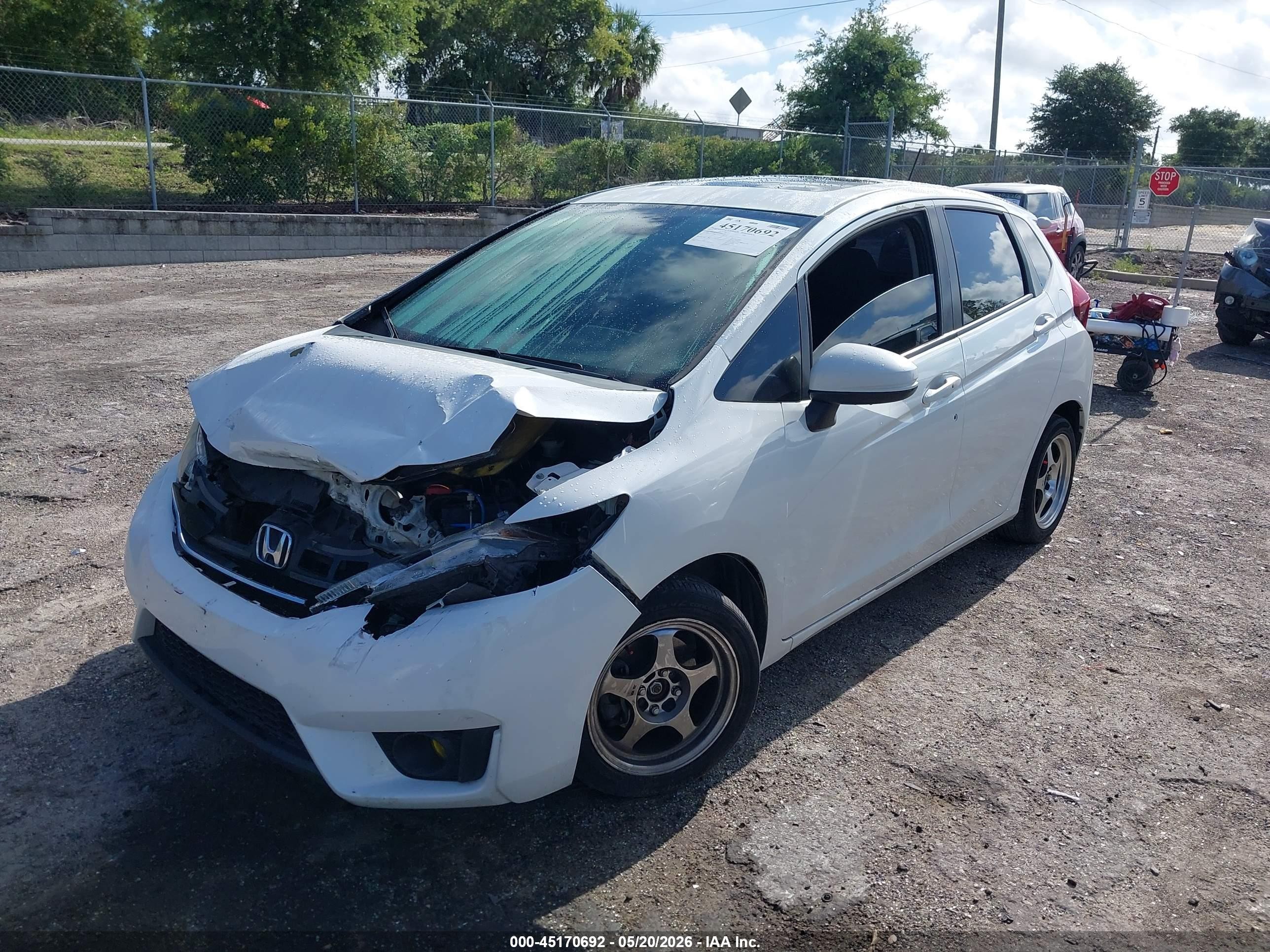 2015 Honda Fit Ex/ex-l White vin: 3HGGK5H87FM753189