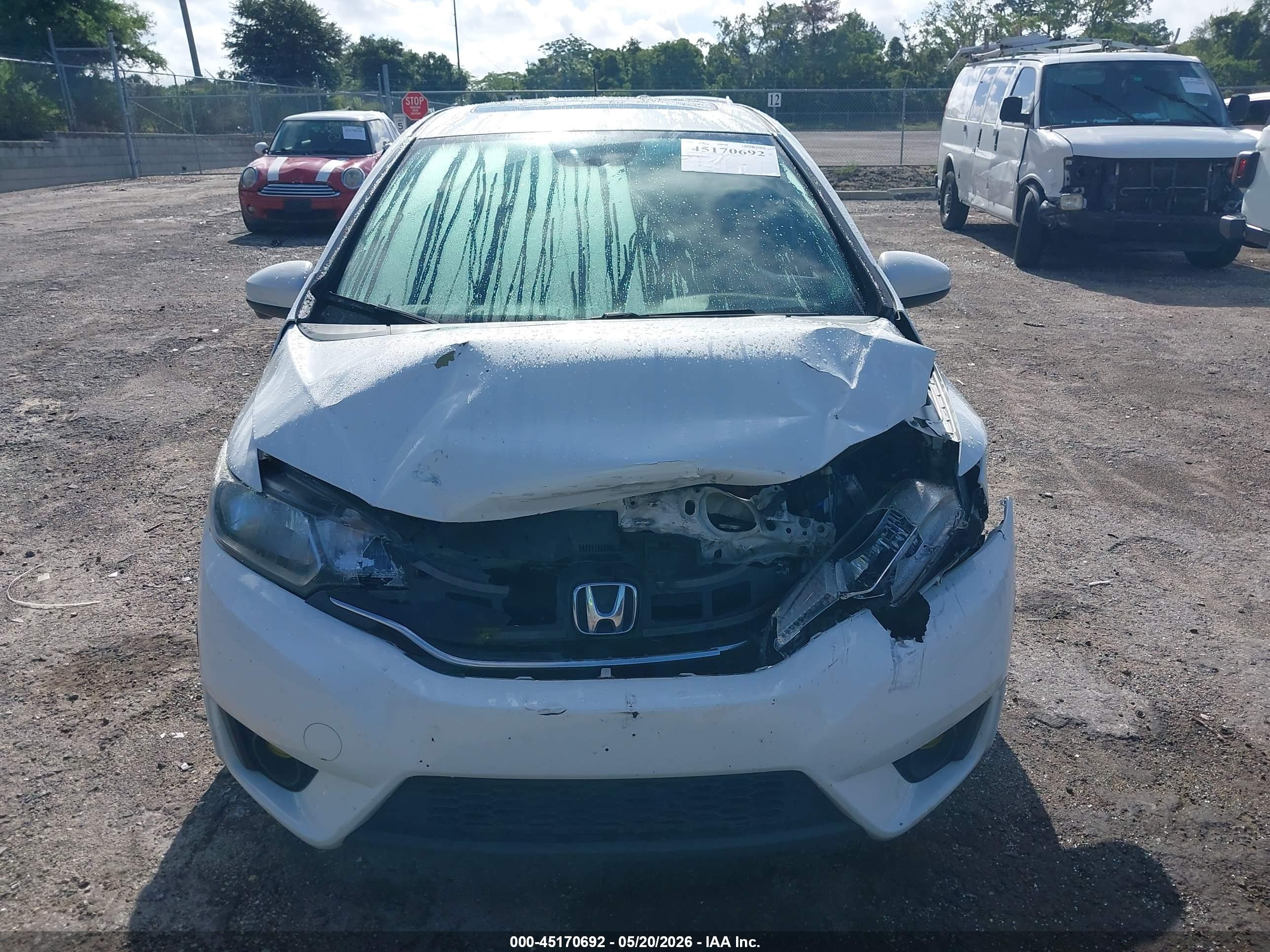 2015 Honda Fit Ex/ex-l White vin: 3HGGK5H87FM753189