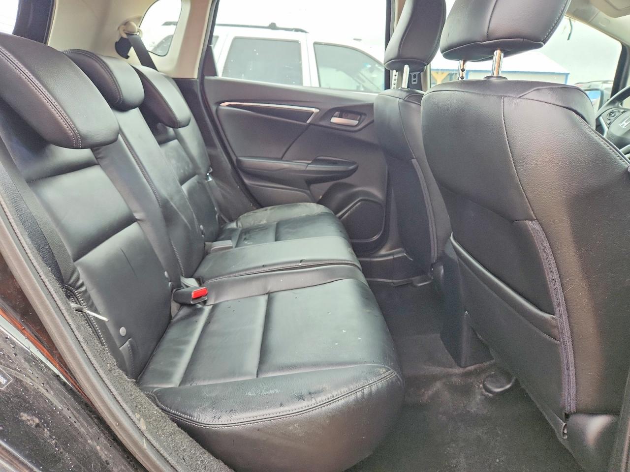2015 Honda Fit Ex Black vin: 3HGGK5H87FM776665