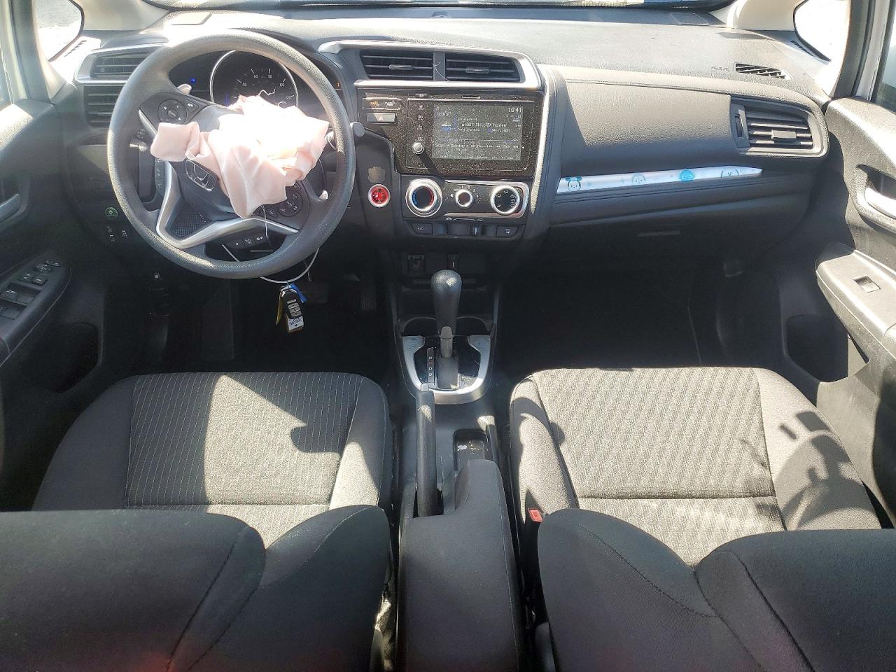 2018 Honda Fit Ex White vin: 3HGGK5H87JM707614