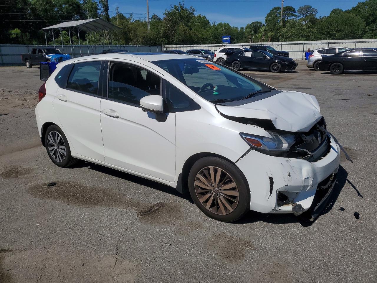 2015 Honda Fit Ex White vin: 3HGGK5H88FM720203
