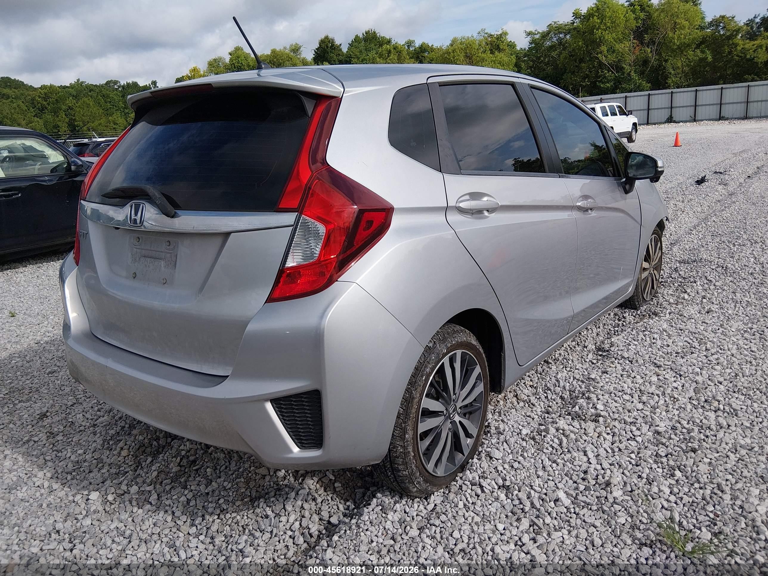 2015 Honda Fit Ex/ex-l Серебряный vin: 3HGGK5H89FM706990