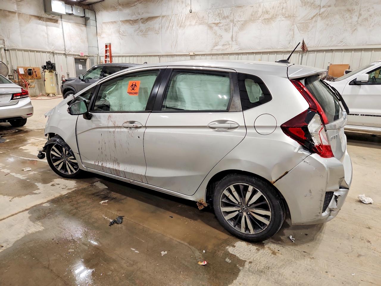 2015 Honda Fit Ex Серебряный vin: 3HGGK5H89FM730710