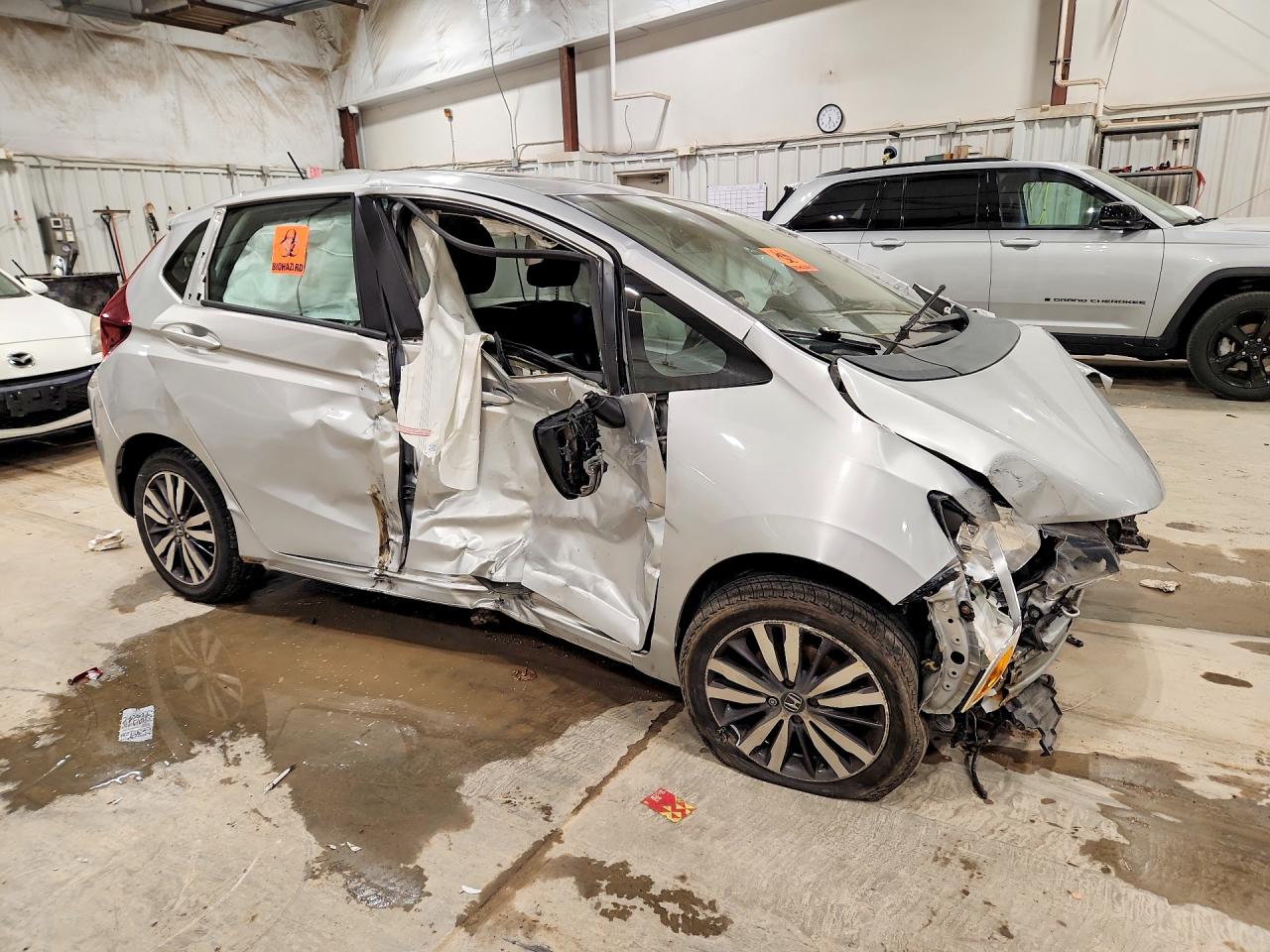 2015 Honda Fit Ex Серебряный vin: 3HGGK5H89FM730710
