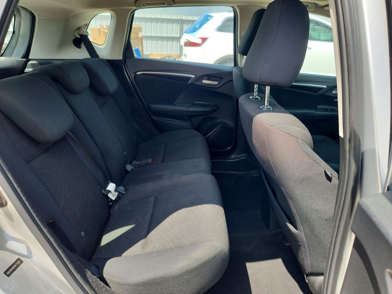 2015 Honda Fit Ex Серебряный vin: 3HGGK5H89FM737687