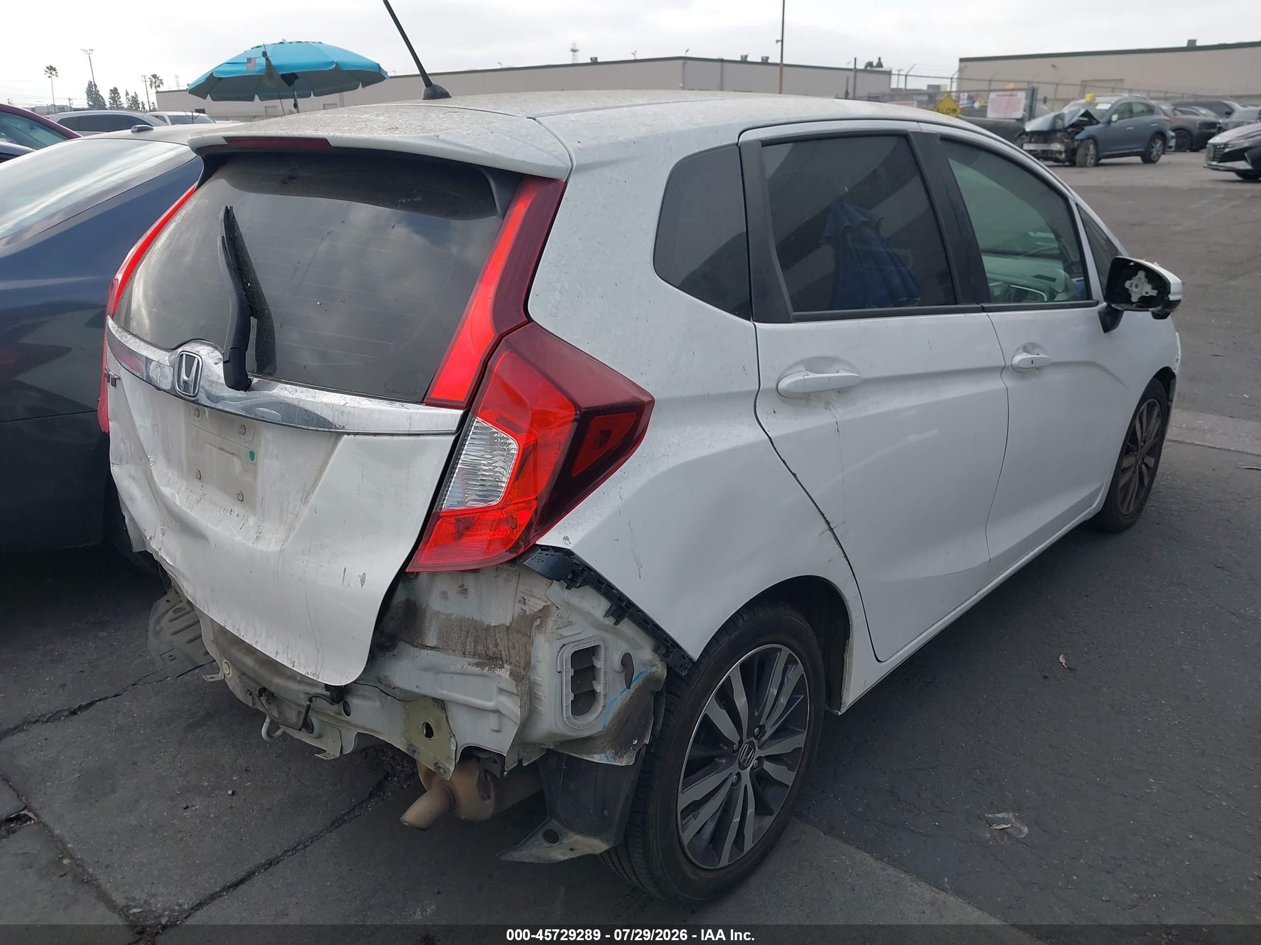 2015 Honda Fit Ex/ex-l White vin: 3HGGK5H89FM757552