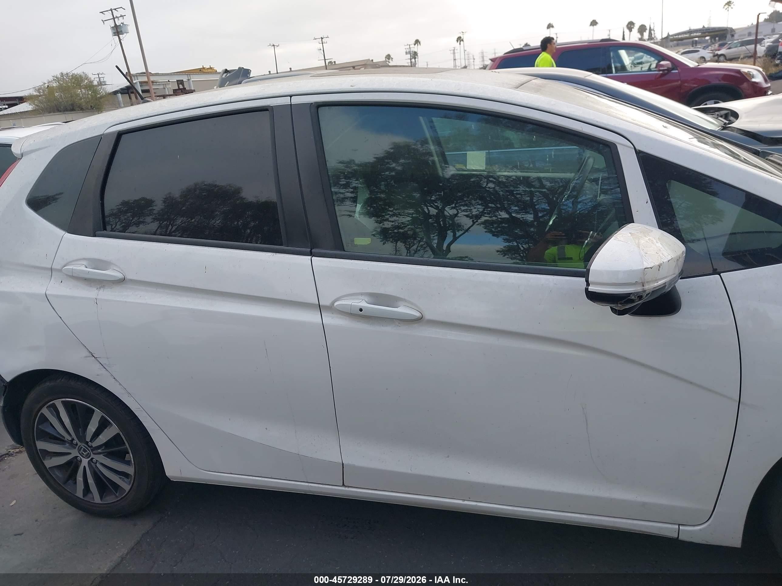 2015 Honda Fit Ex/ex-l White vin: 3HGGK5H89FM757552