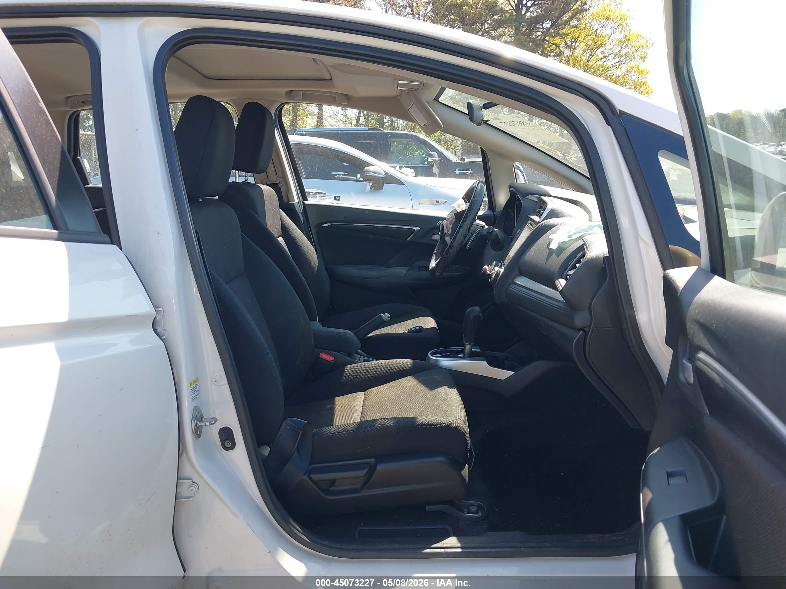 2015 Honda Fit Ex/ex-l Белый vin: 3HGGK5H89FM759897