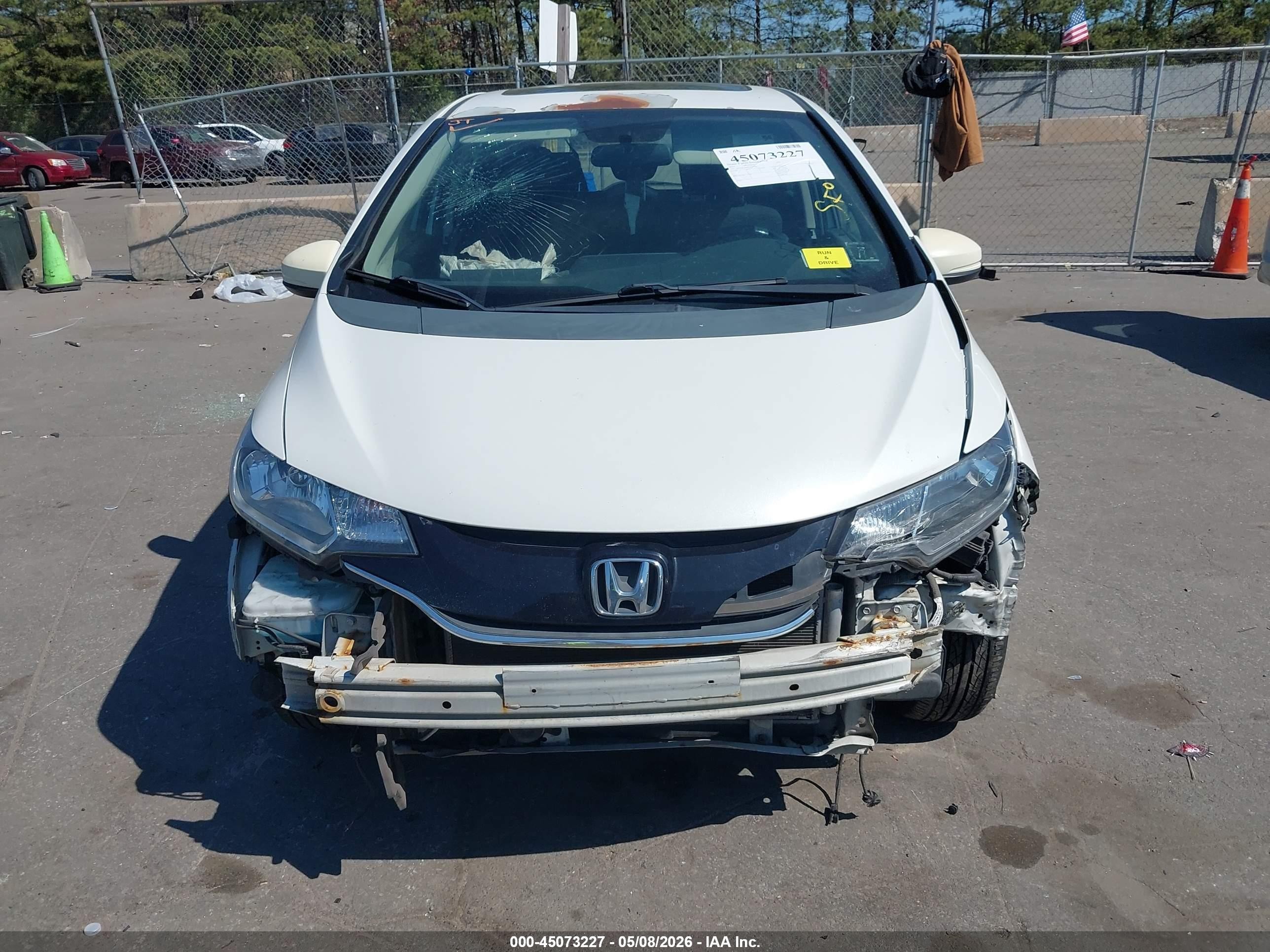 2015 Honda Fit Ex/ex-l Белый vin: 3HGGK5H89FM759897