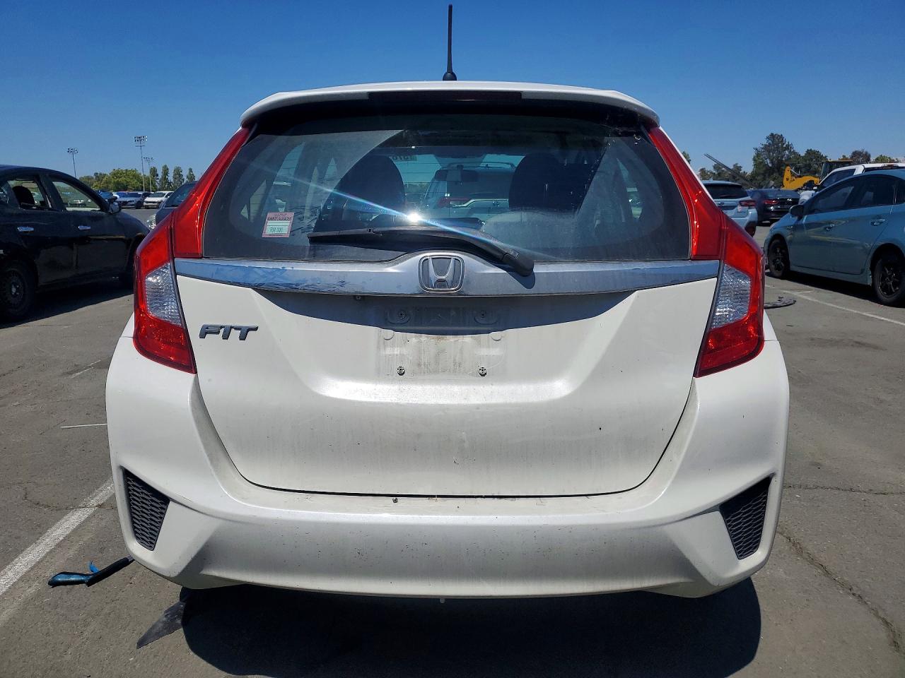 2015 Honda Fit Ex White vin: 3HGGK5H89FM765540