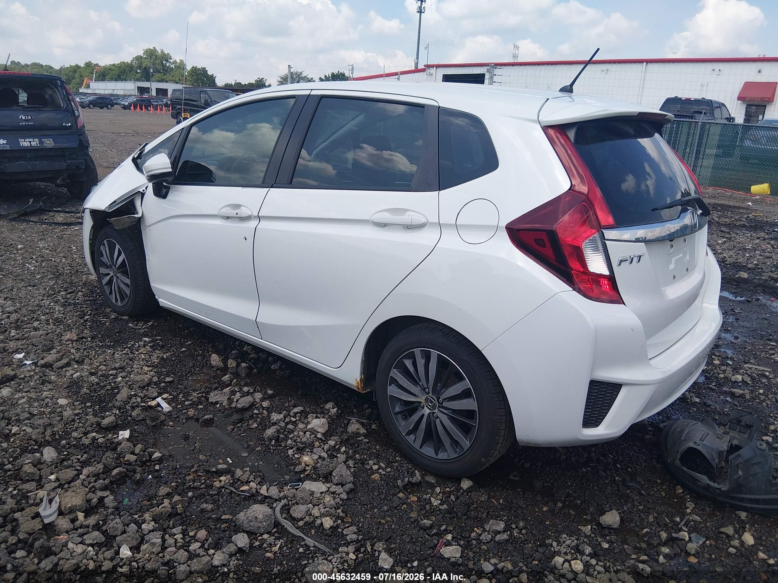 2015 Honda Fit Ex/ex-l White vin: 3HGGK5H89FM774366