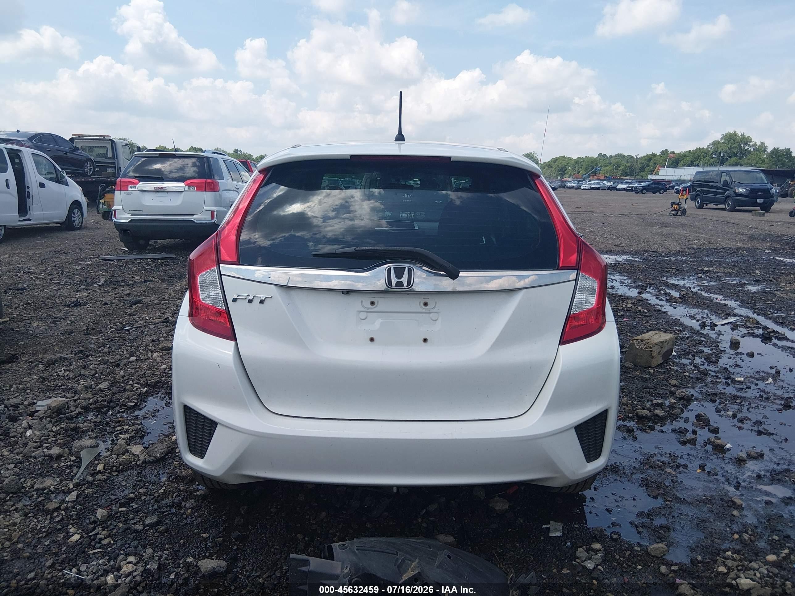 2015 Honda Fit Ex/ex-l White vin: 3HGGK5H89FM774366