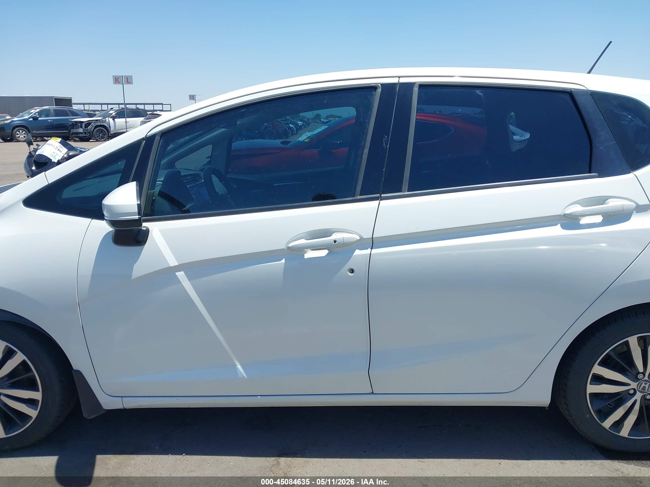 2015 Honda Fit Ex/ex-l Белый vin: 3HGGK5H8XFM765546