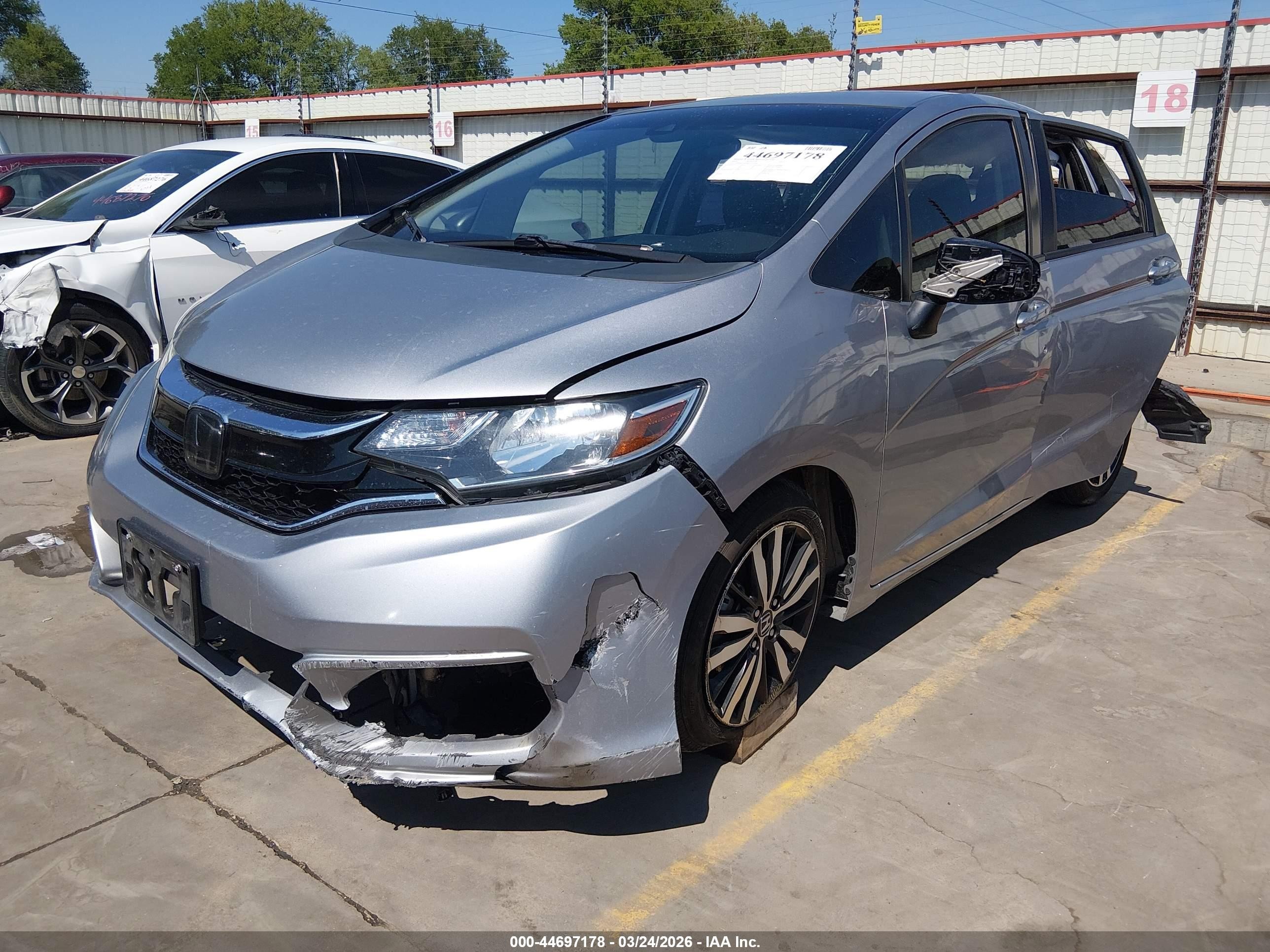 2019 Honda Fit Ex Silver vin: 3HGGK5H8XKM702960