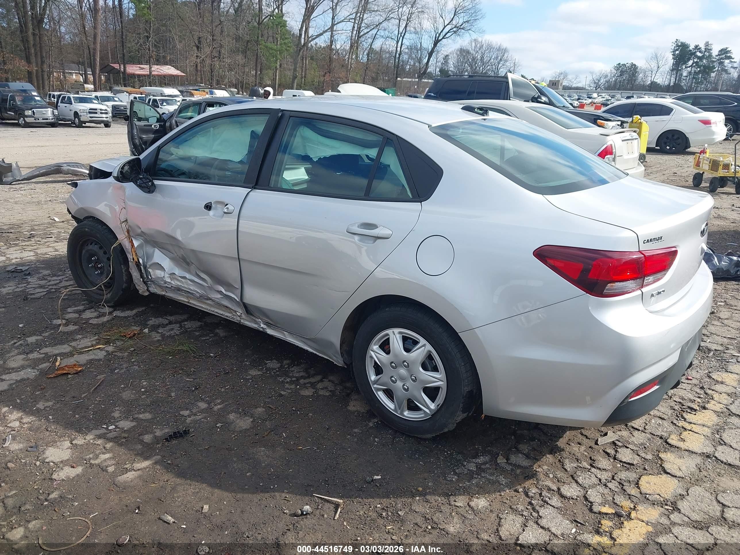 2018 Kia Rio S Silver vin: 3KPA24AB0JE120184